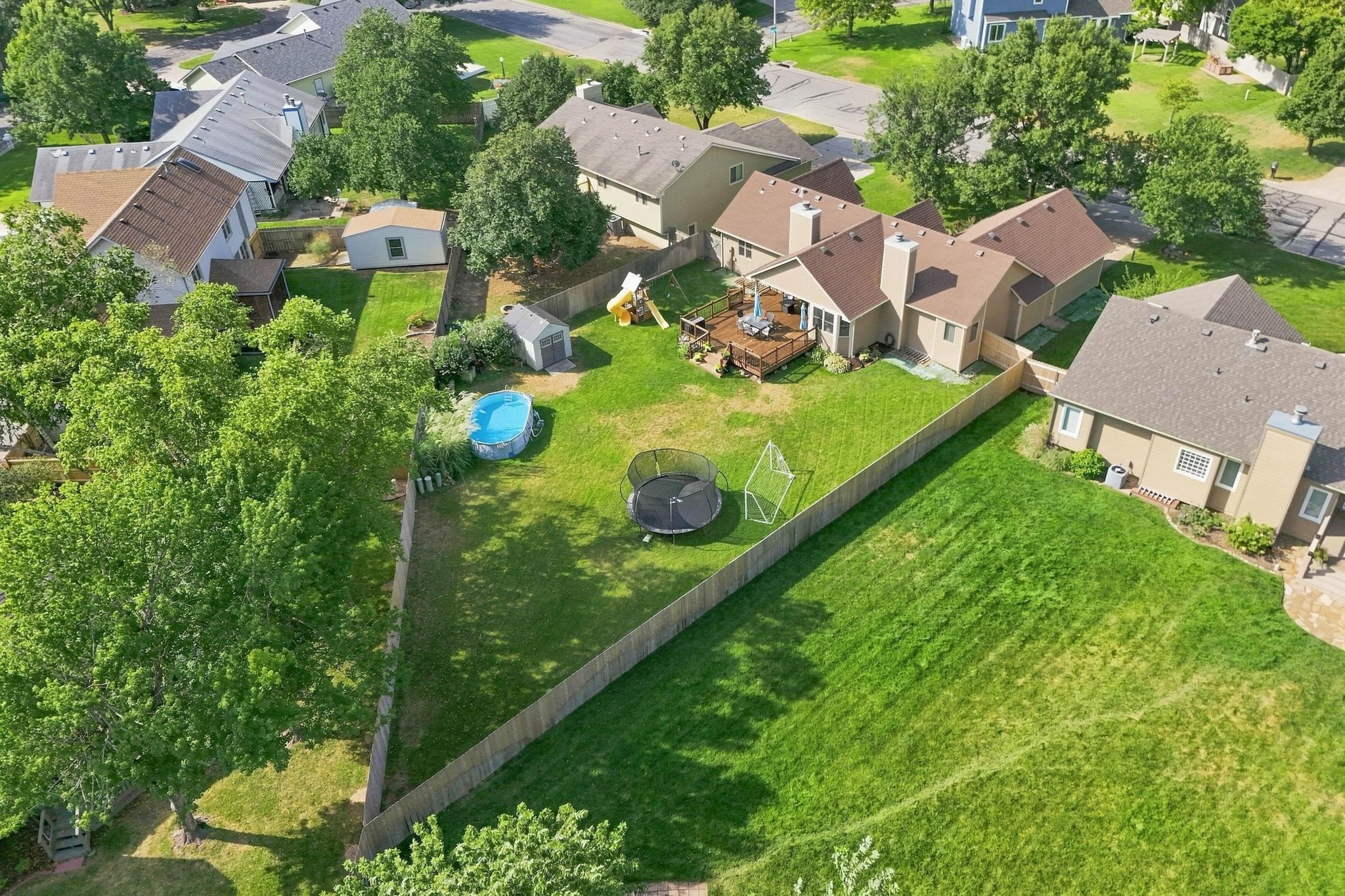 1970 N Northwest Pkwy, Wichita, KS 67212
