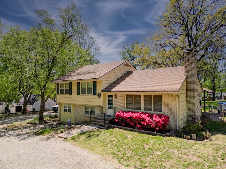 3 Eastridge, Arkansas City, KS 67005