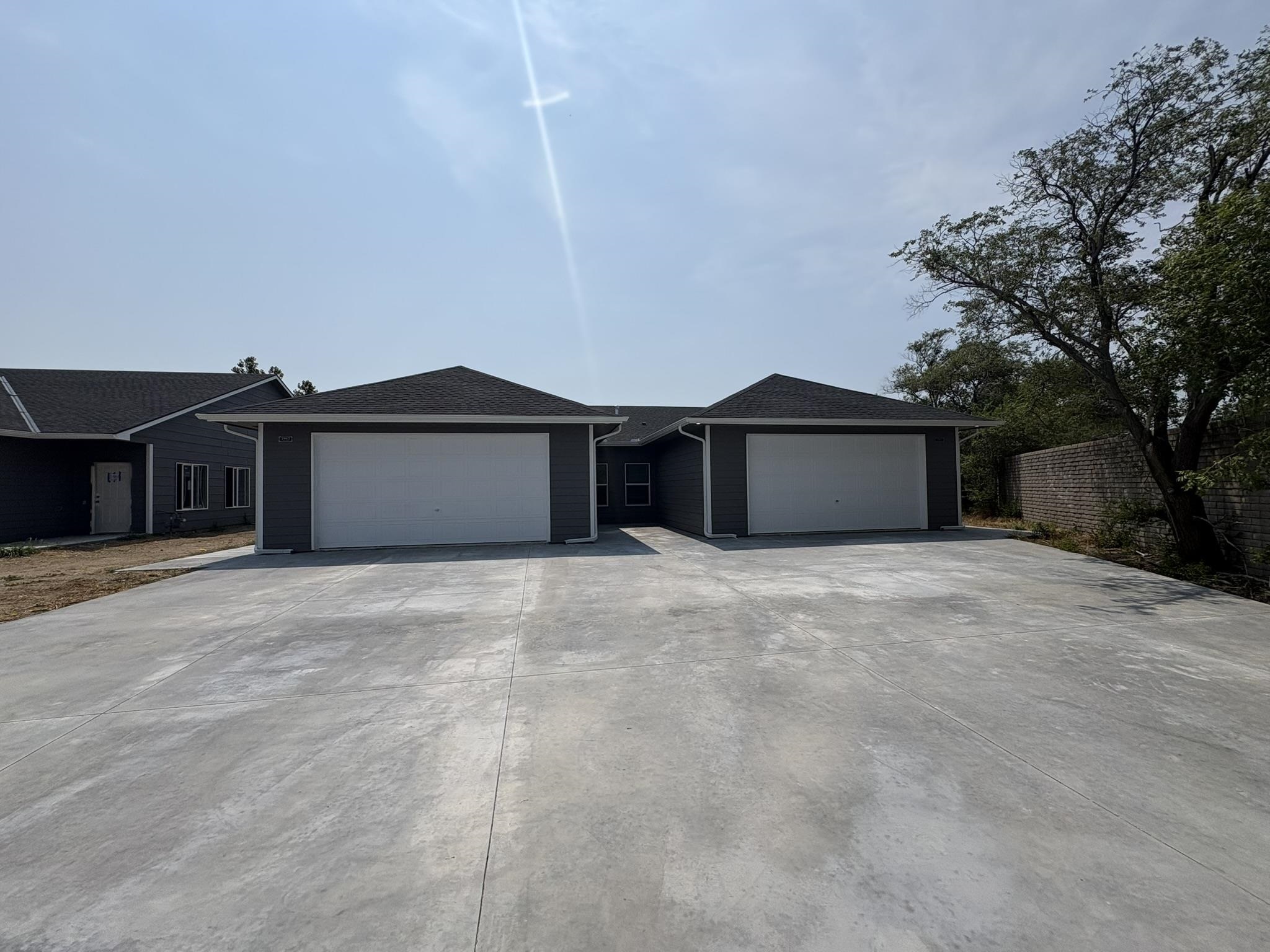2965 S Bunker Hill Ct #100 & #200, Wichita, KS 67210