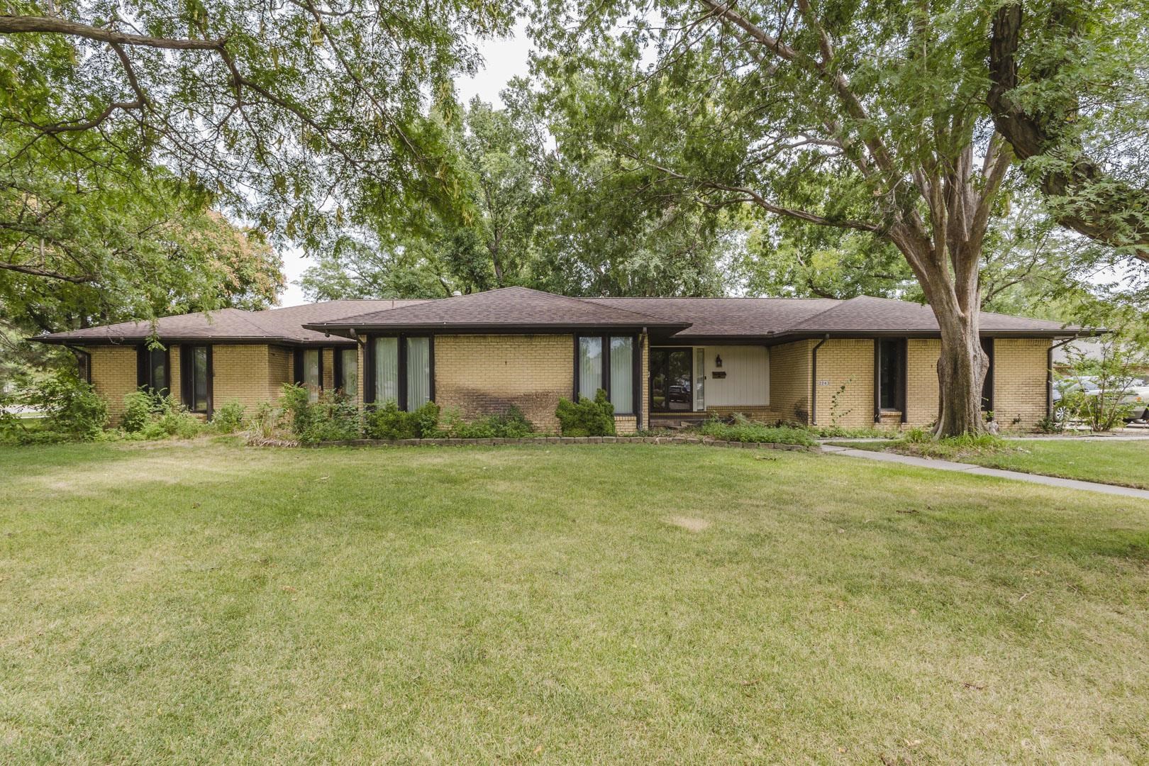2243 W Bella Vi, Wichita, KS 67203