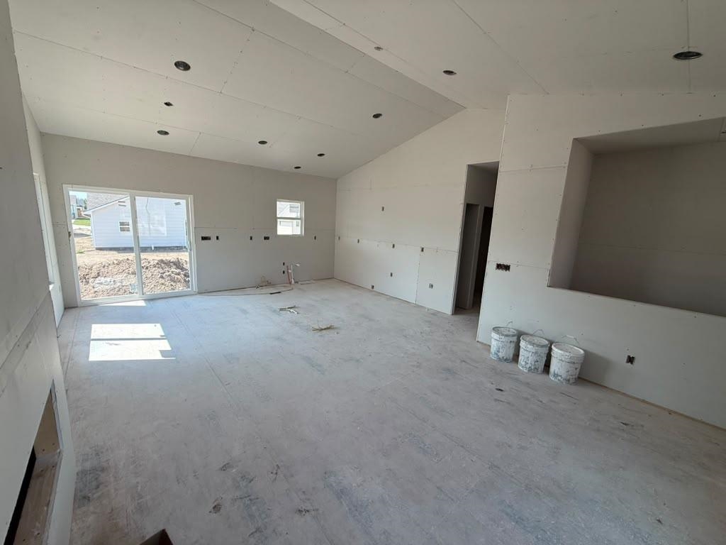 8991 N Joshua St, Bel Aire, KS 67226