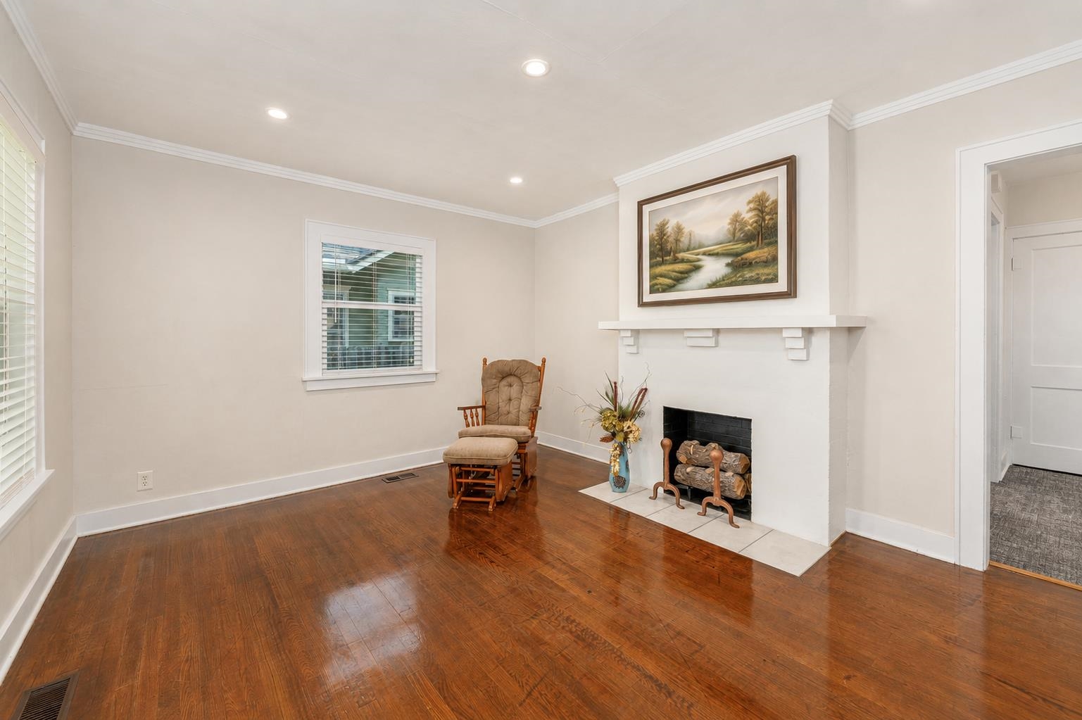309 N C St, Wellington, KS 67152