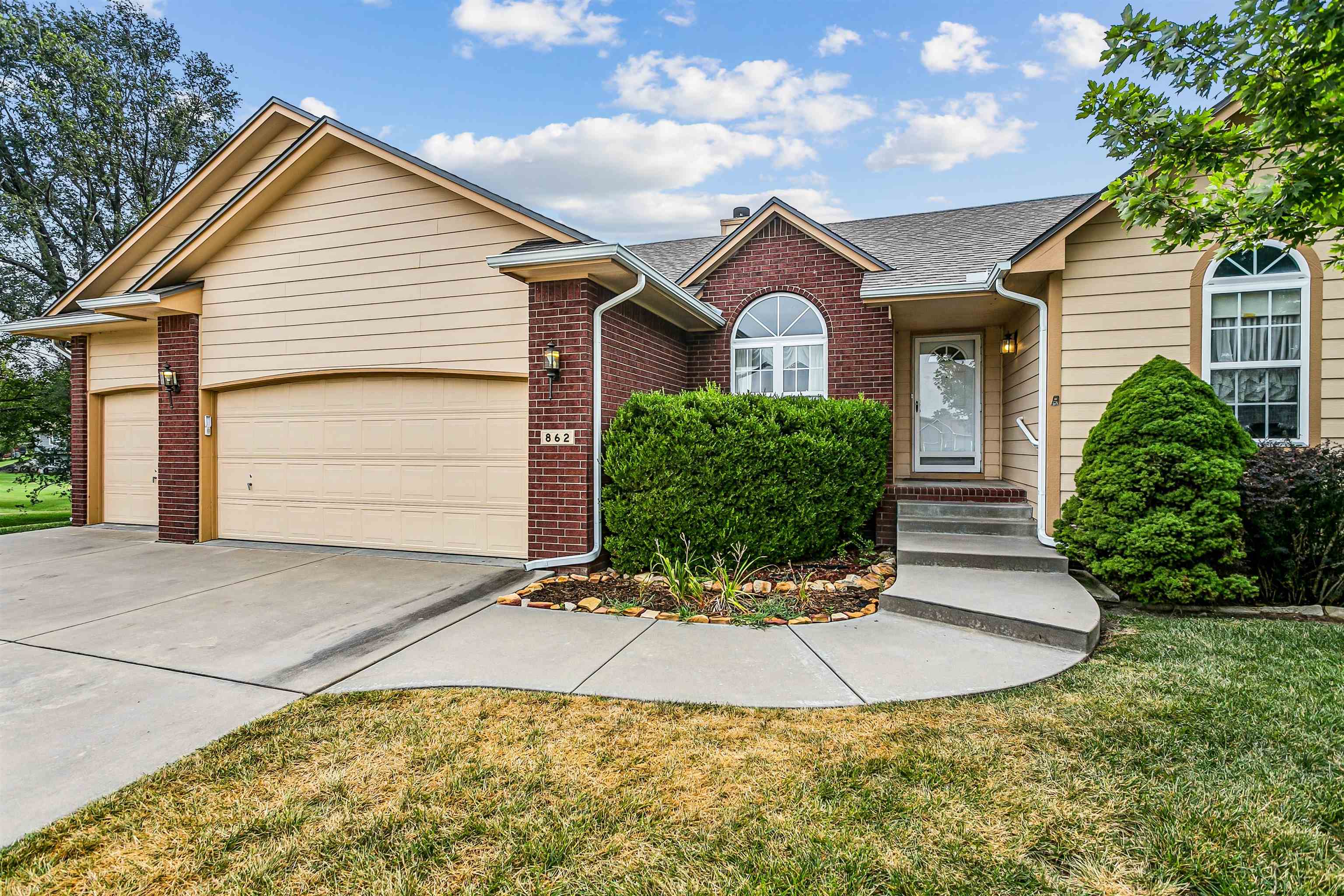 862 S Zelta Ct, Wichita, KS 67207-0000