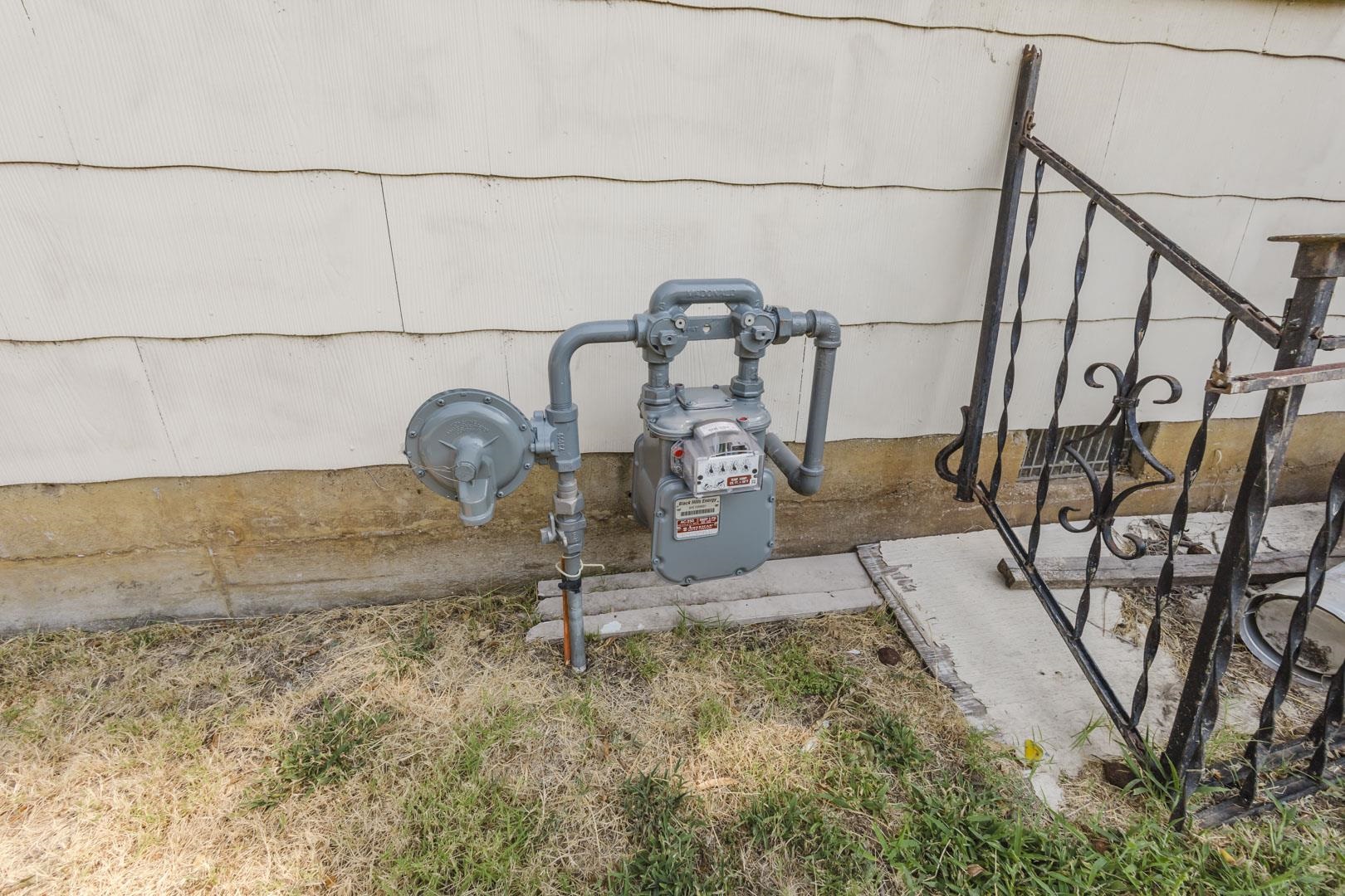 1942 N Jeanette, Wichita, KS 67203
