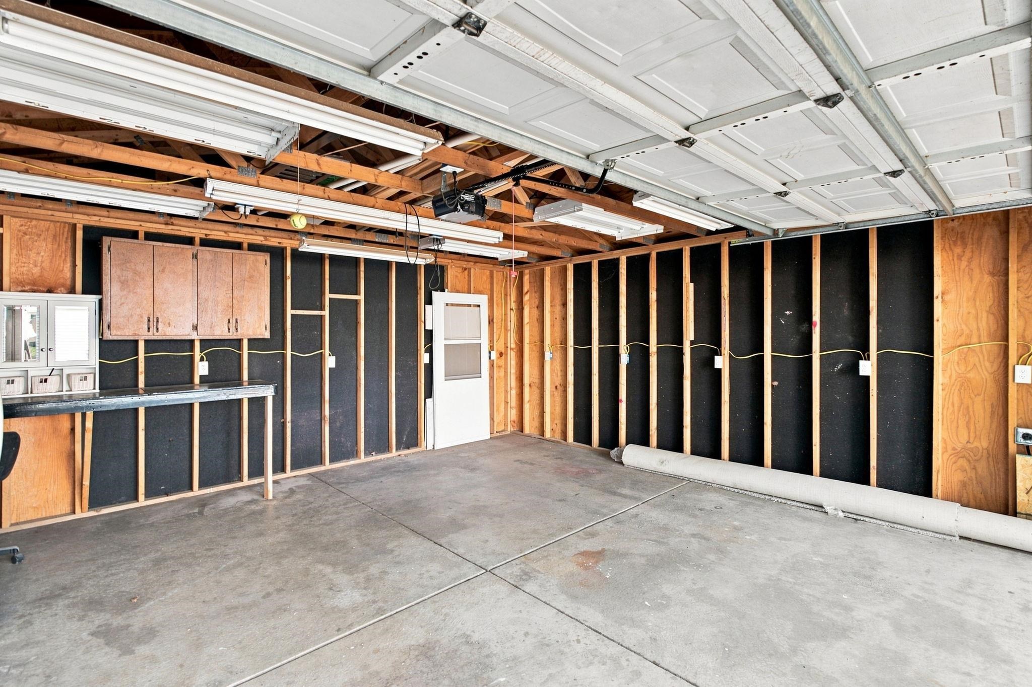 3016 N Charles Ave, Wichita, KS 67204