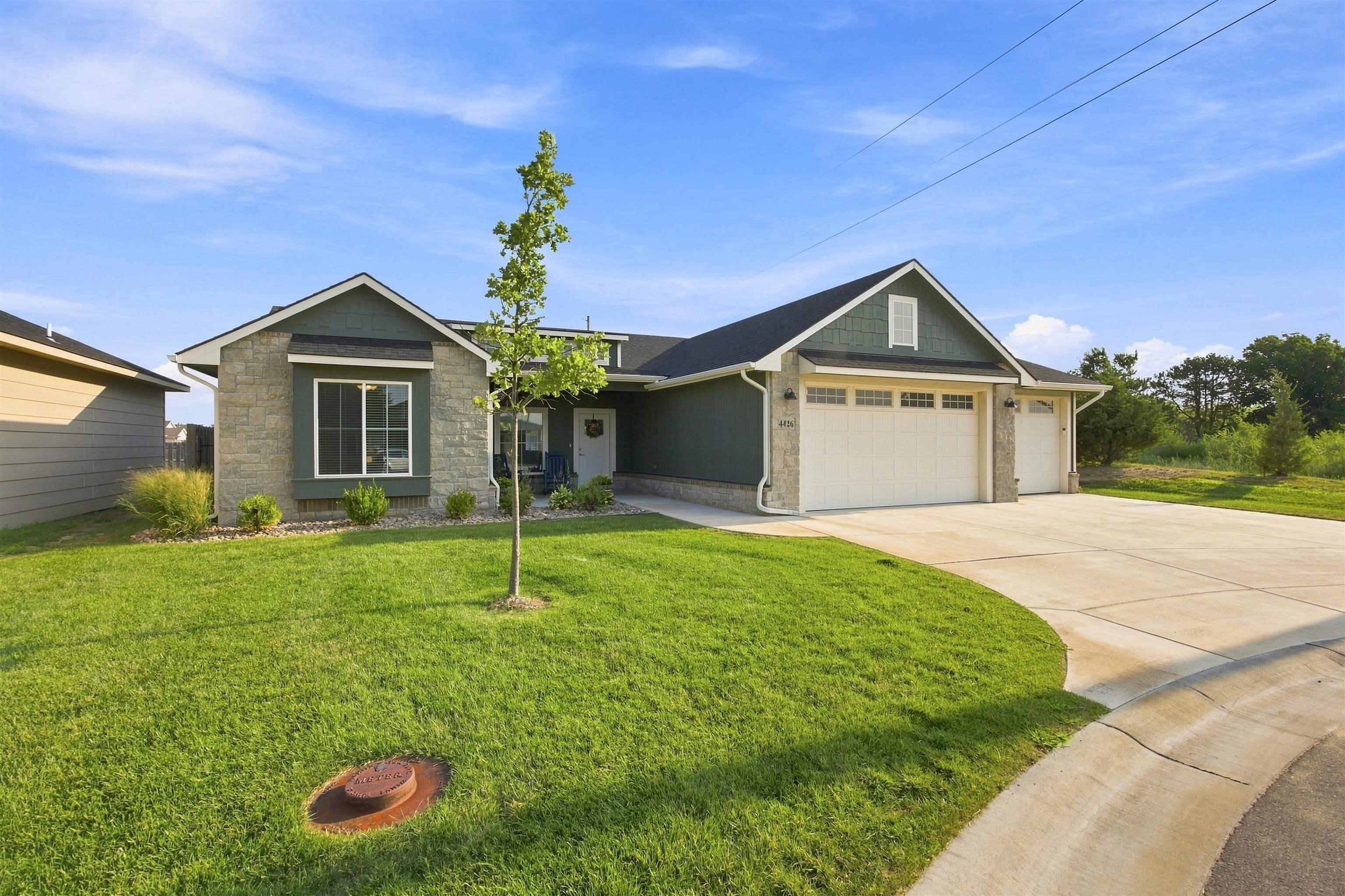 4426 N Sunny Ct, Wichita, KS 67205