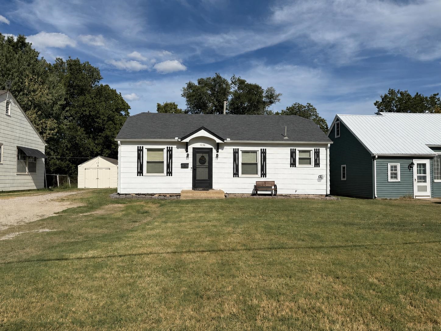 1236 N Dearborn St, Augusta, KS 67010