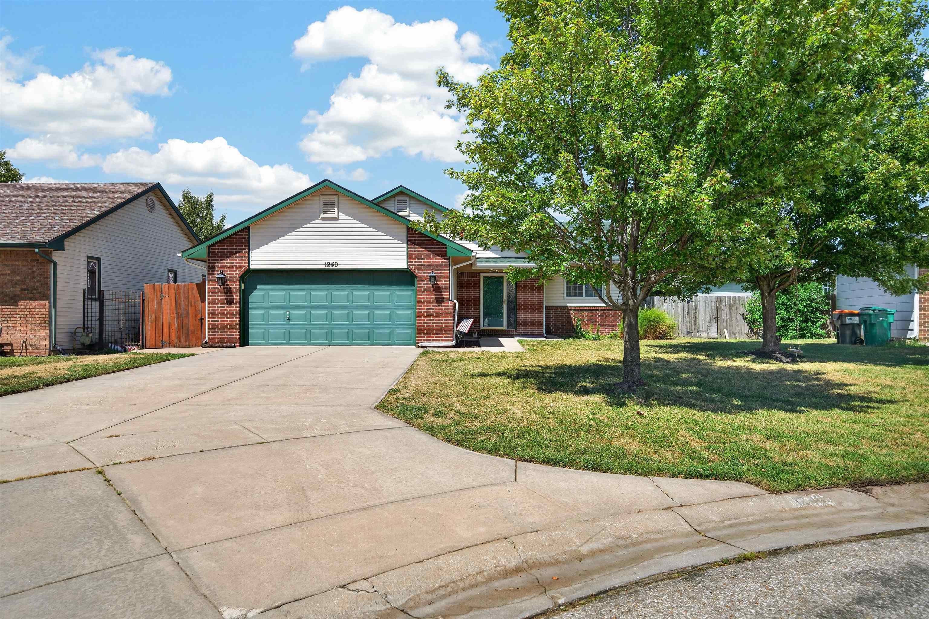 1240 S Todd Ct, Wichita, KS 67207