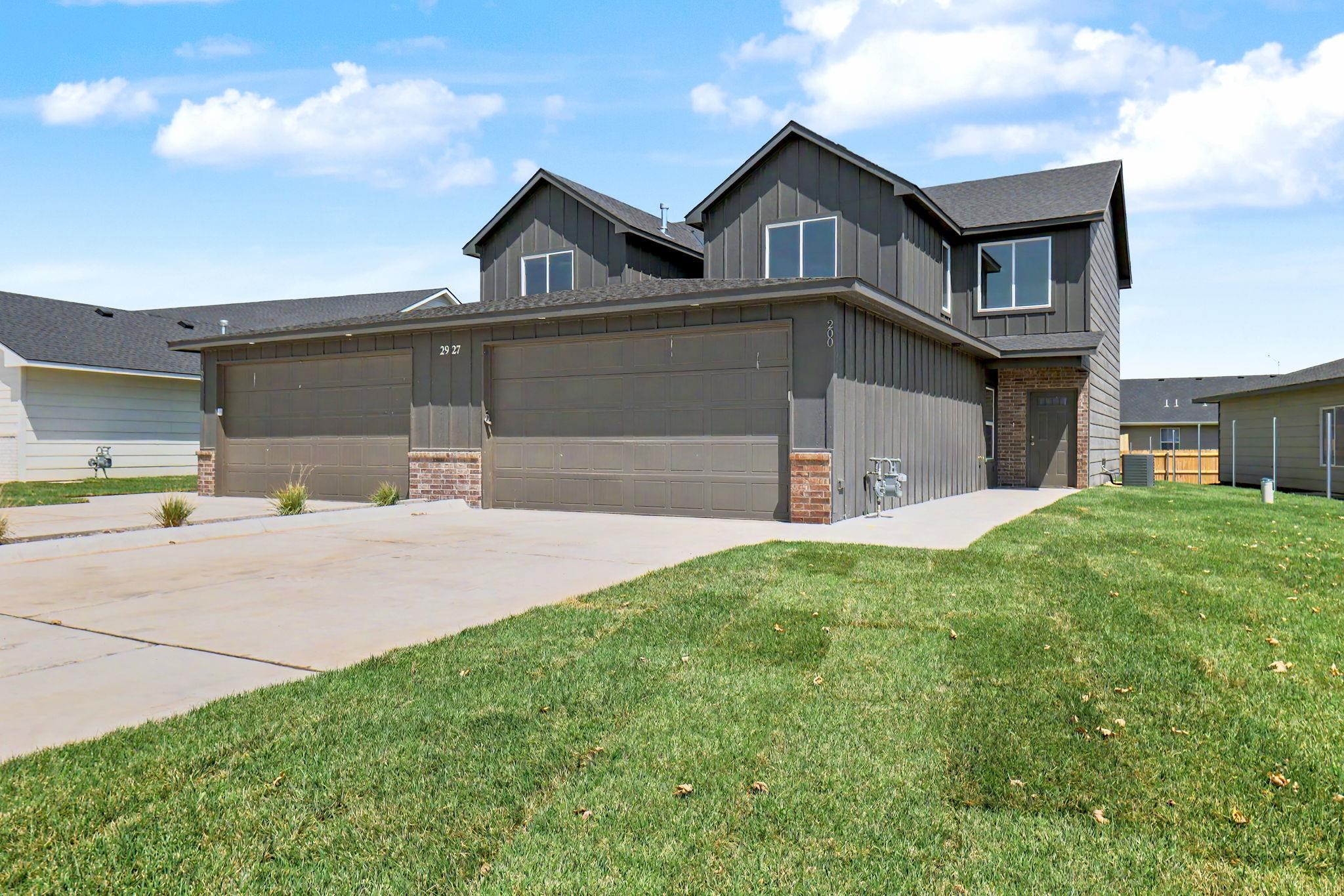 2927 S Cedar Crest Ct #200, Wichita, KS 67215