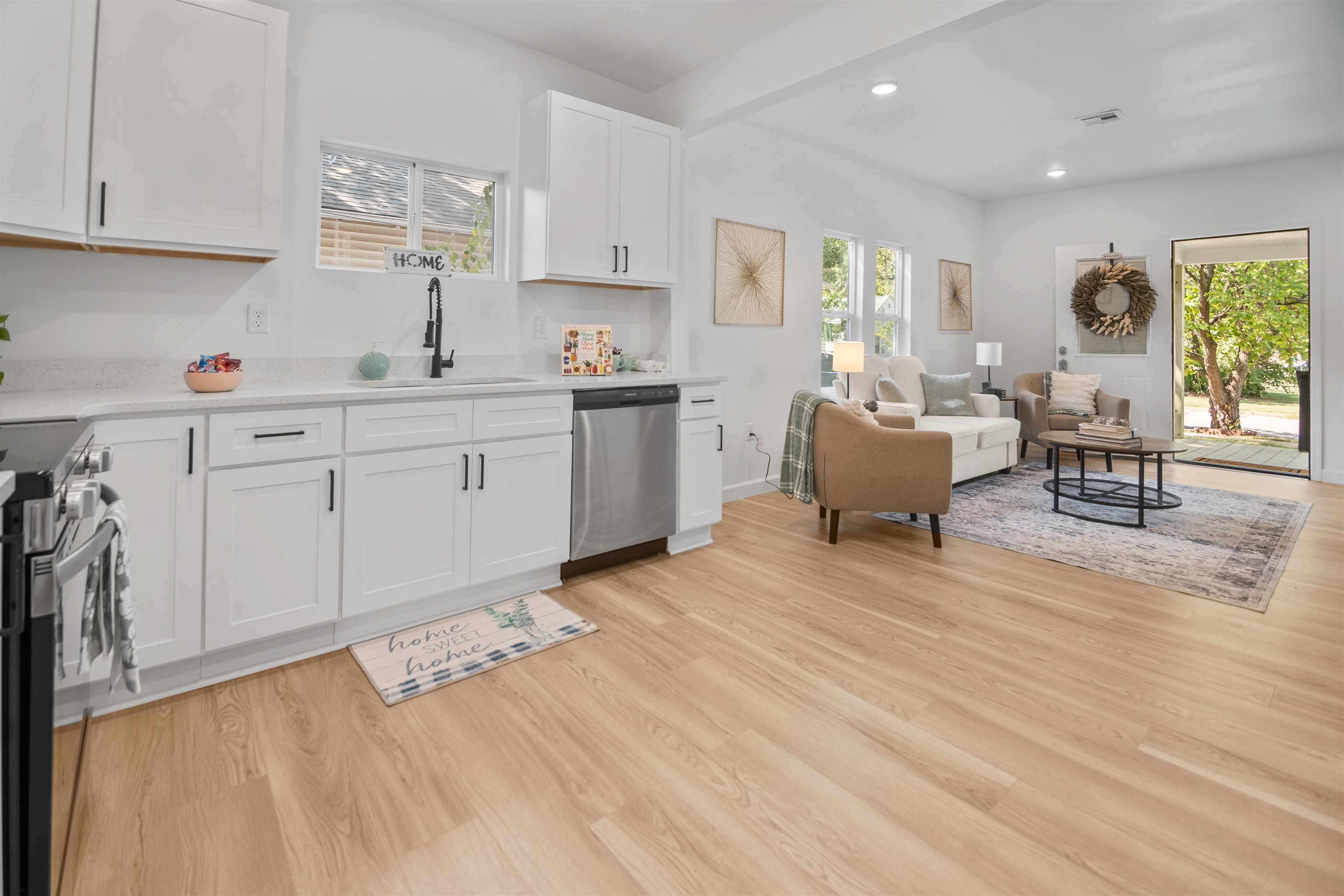 617 W Olive St, El Dorado, KS 67042
