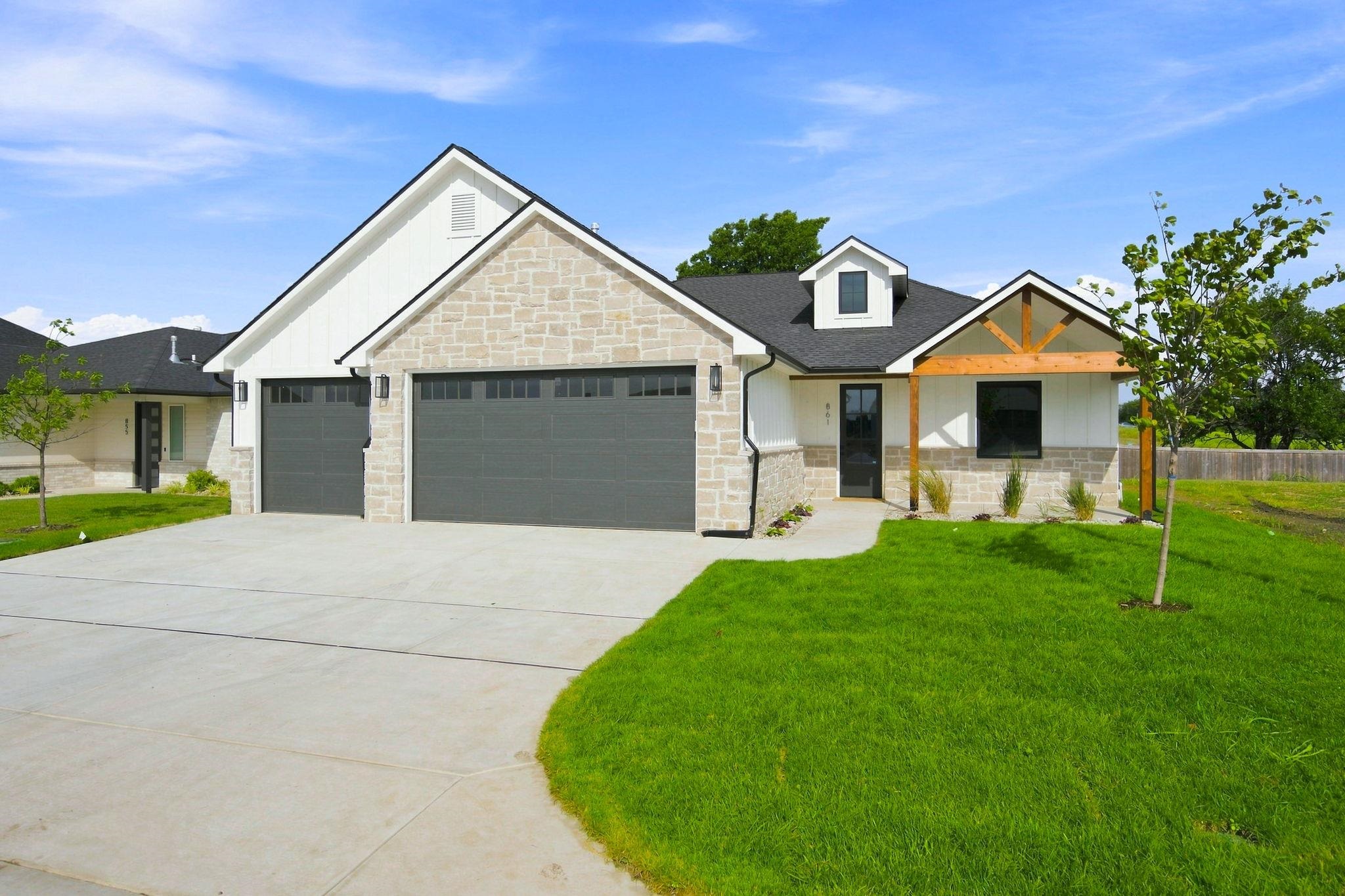 861 N Speyside, Andover, KS 67002