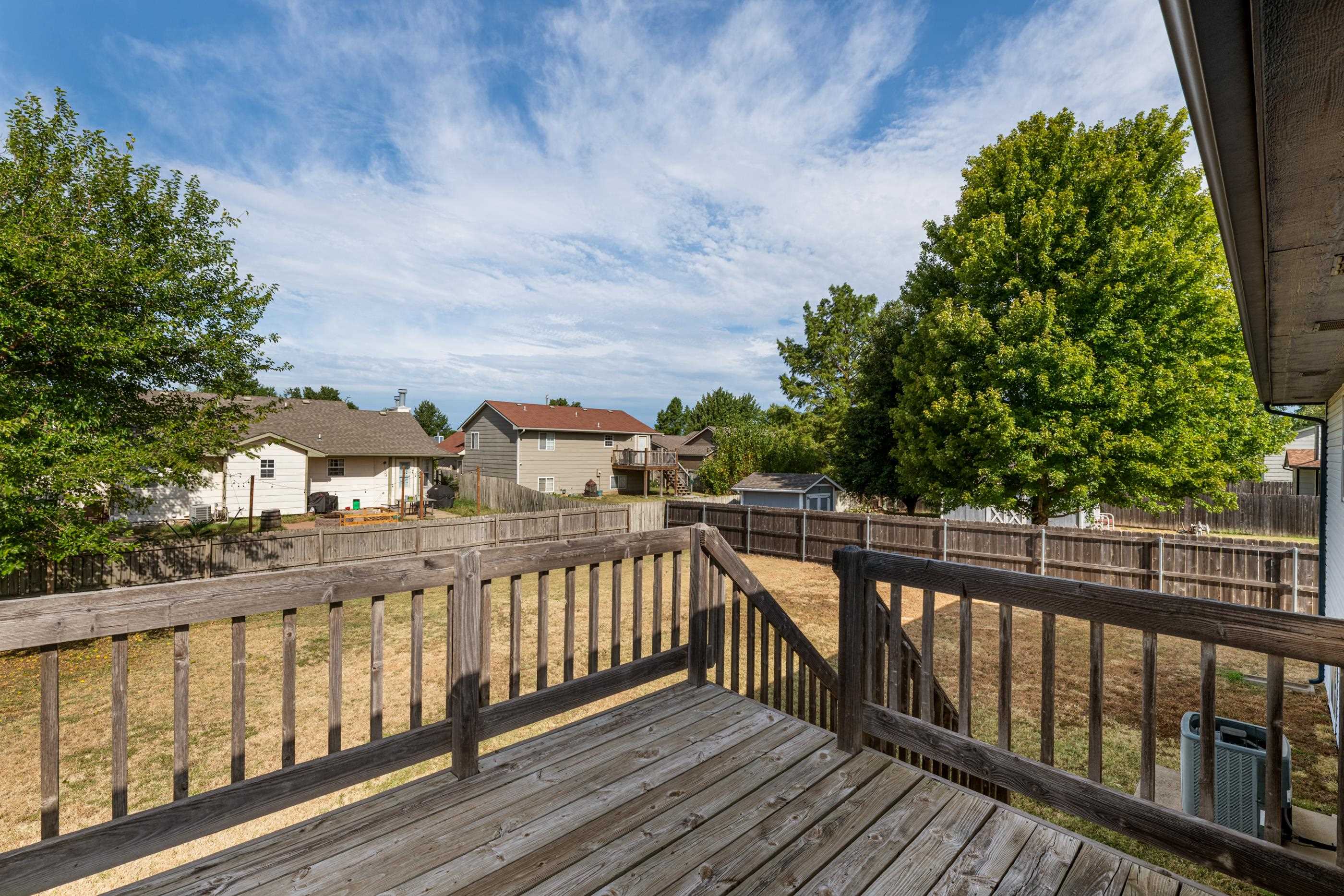 1821 S Shefford Cir, Wichita, KS 67209-1274