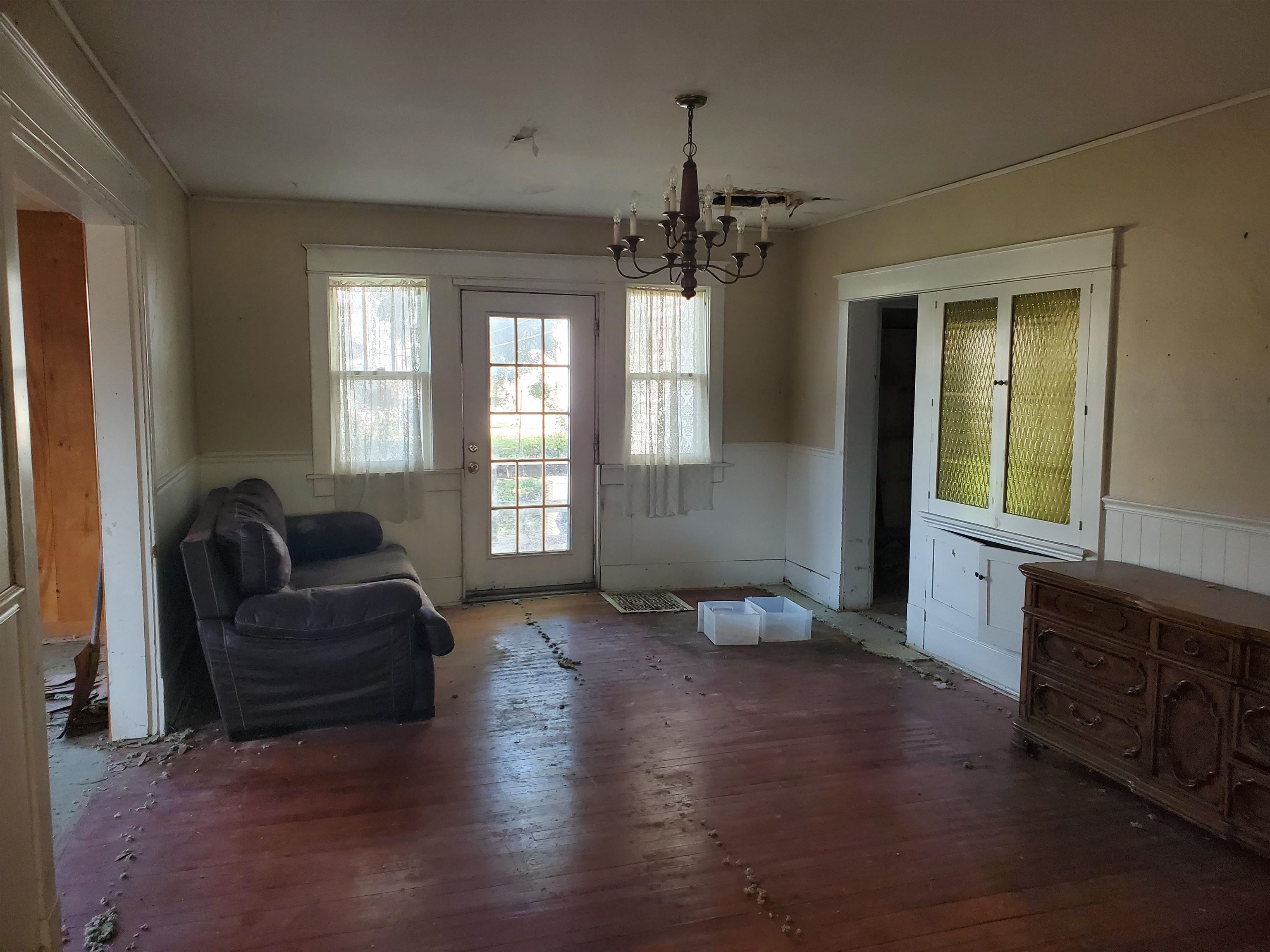 209 N A, Arkansas City, KS 67005