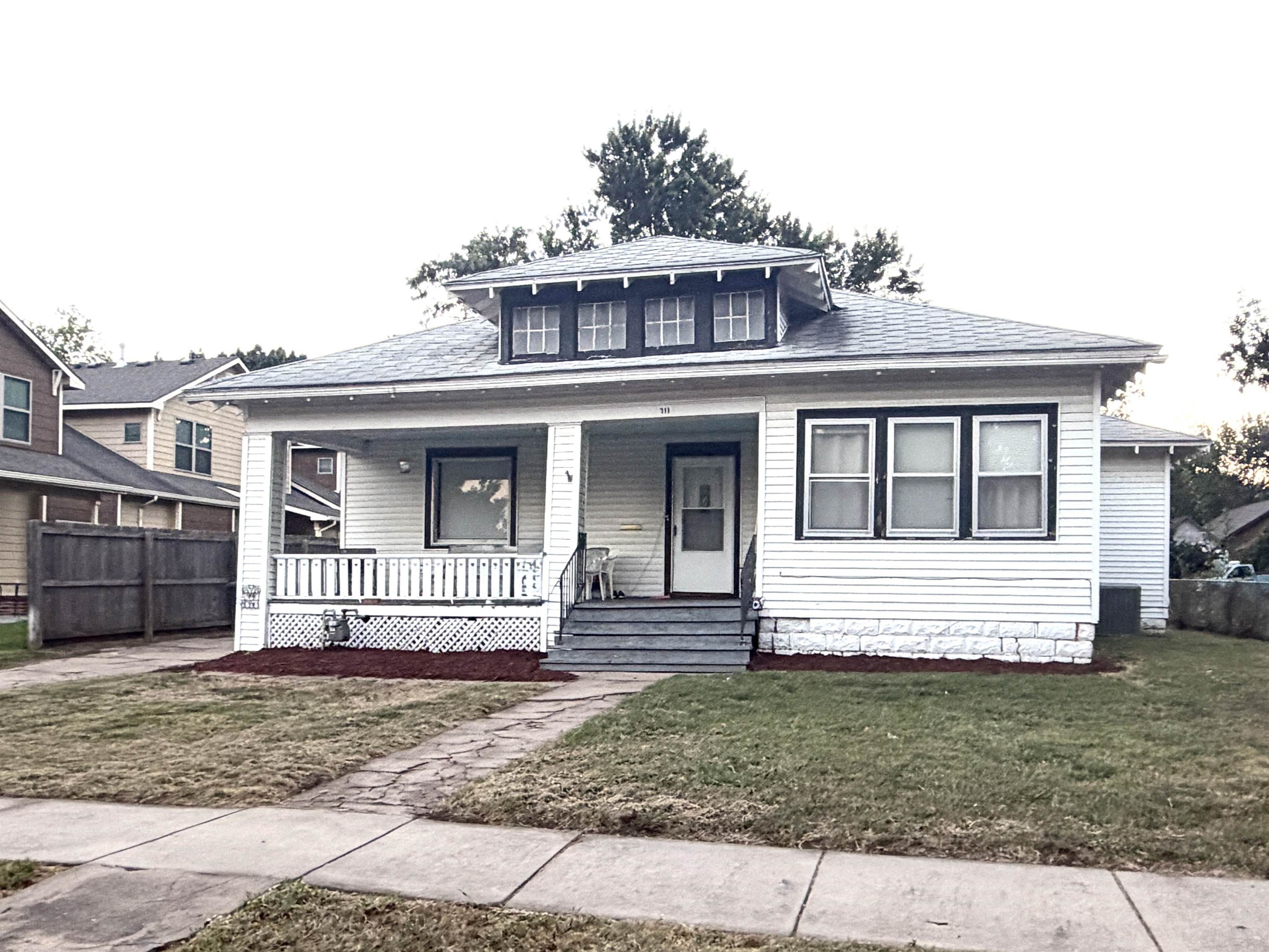 311 N Star St, El Dorado, KS 67042