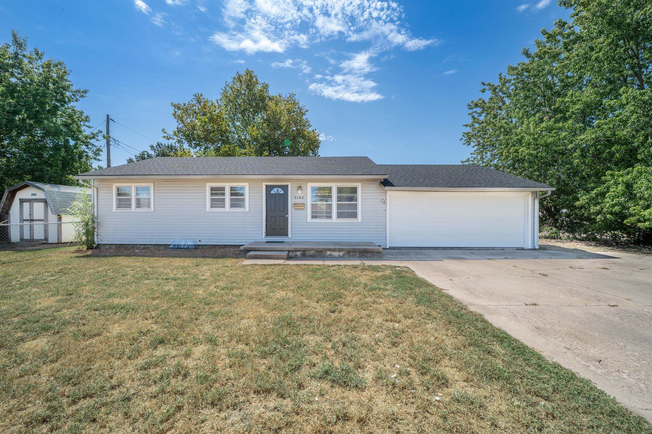 3102 S Palisade, Wichita, KS 67217