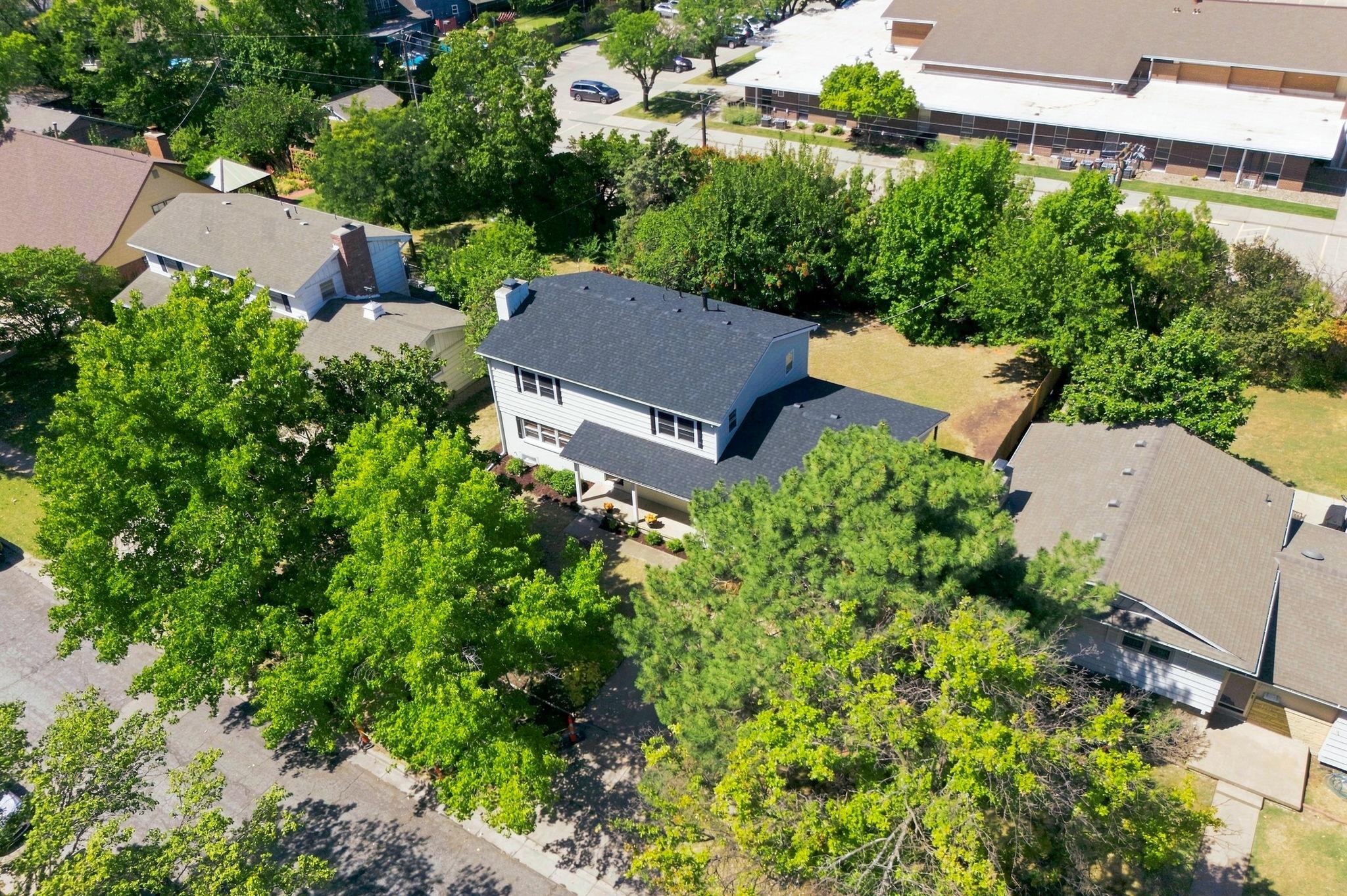1305 N Gretchen, Wichita, KS 67206