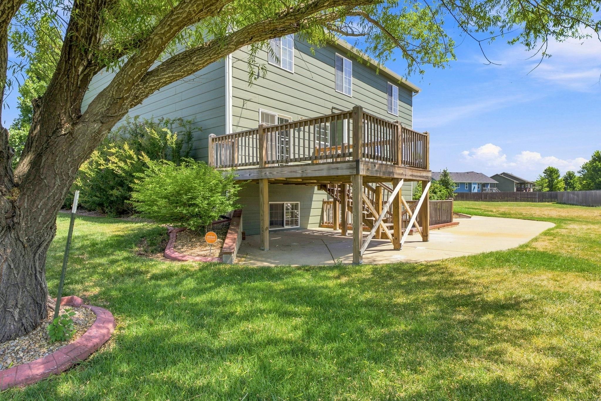 3006 N Rough Creek Cir, Derby, KS 67037