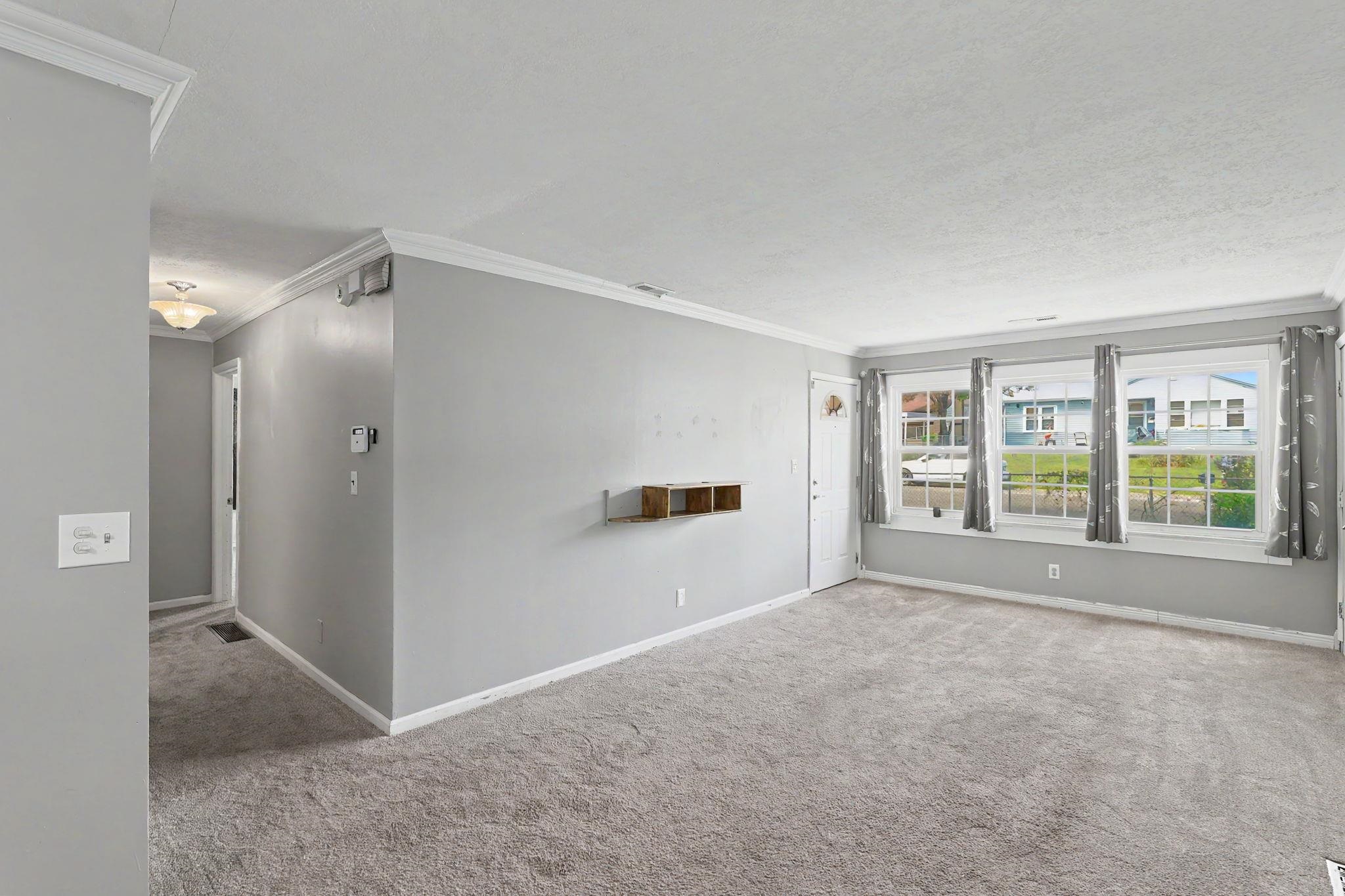 2746 N Iva, Wichita, KS 67220