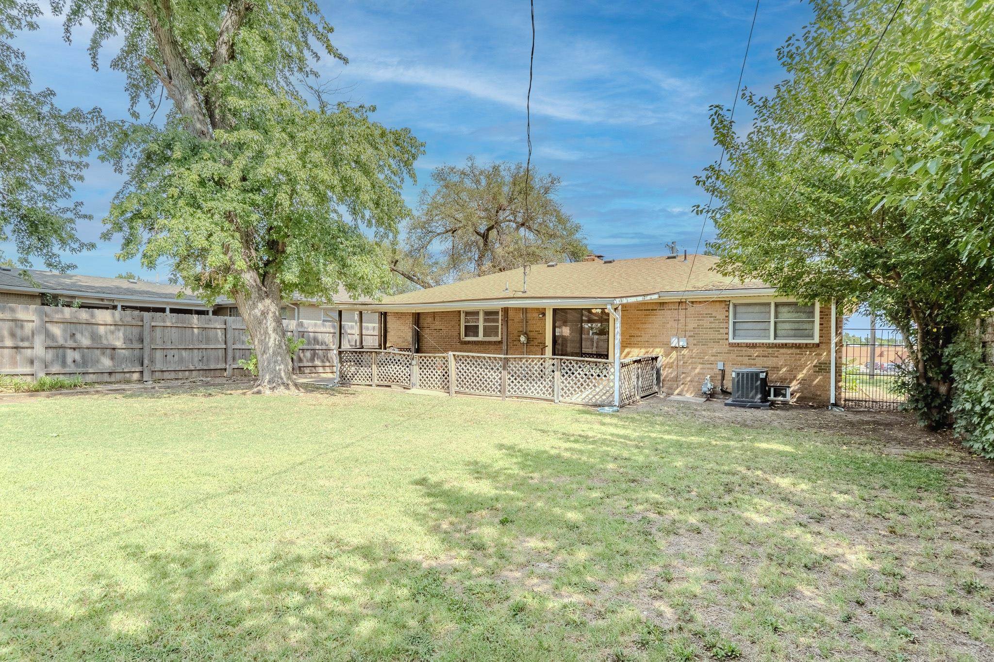 917 W Grand, Haysville, KS 67060