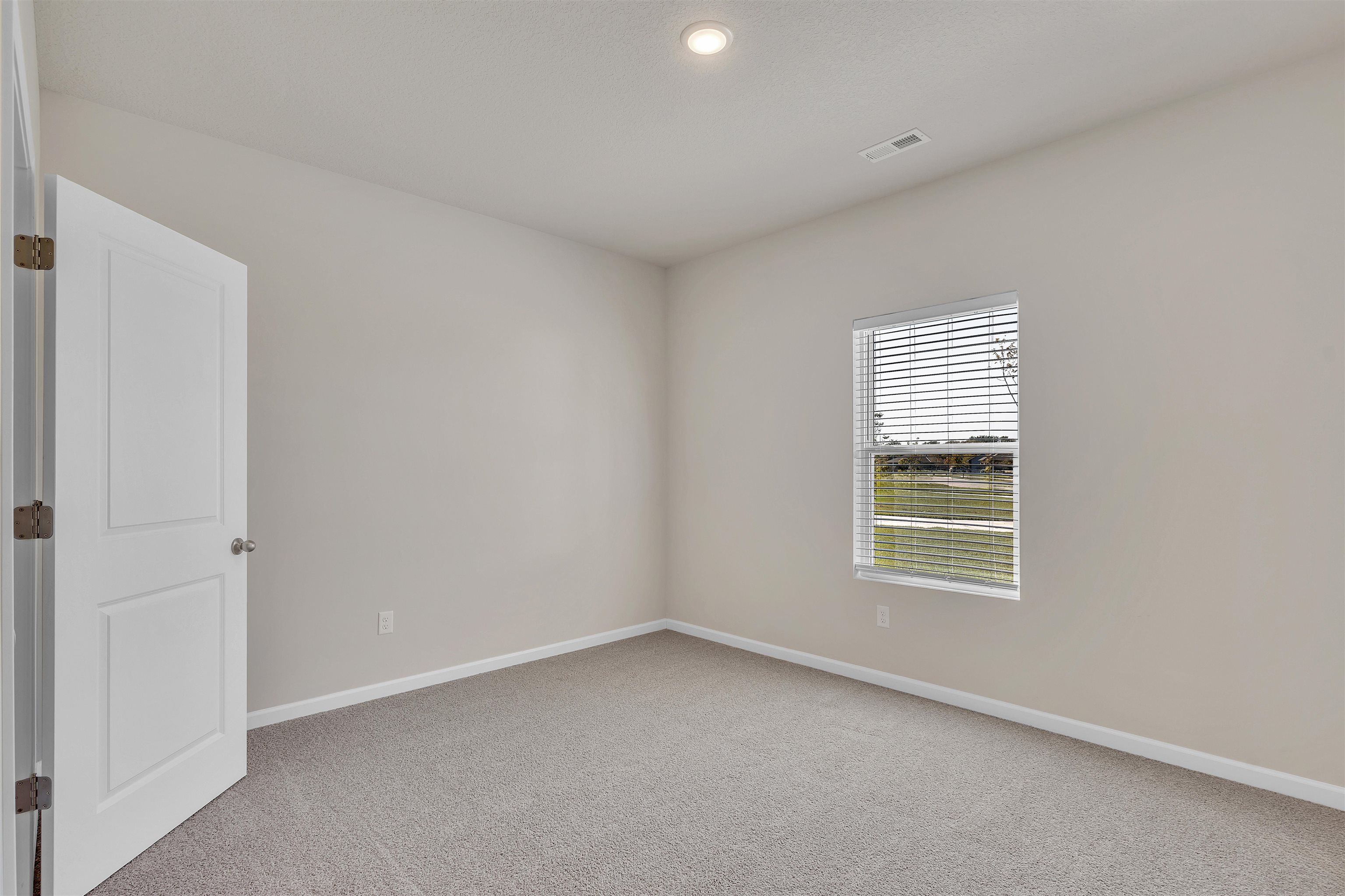 9314 E Hurst St, Wichita, KS 67210