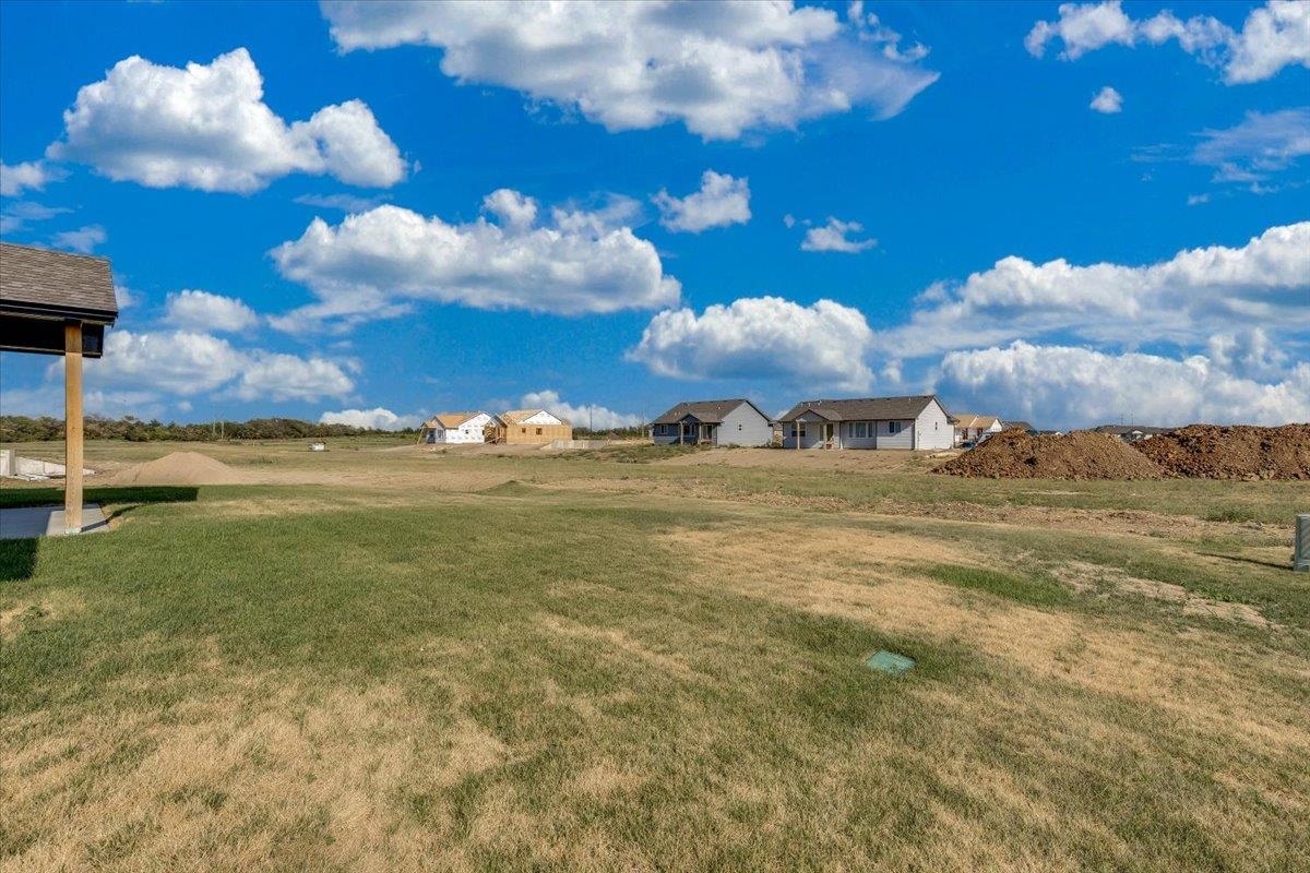 2231 E Arrowhead St, Andover, KS 67002