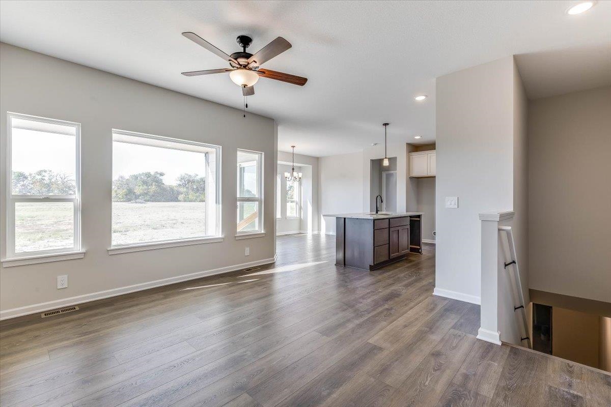 2224 E Arrowhead St, Andover, KS 67002