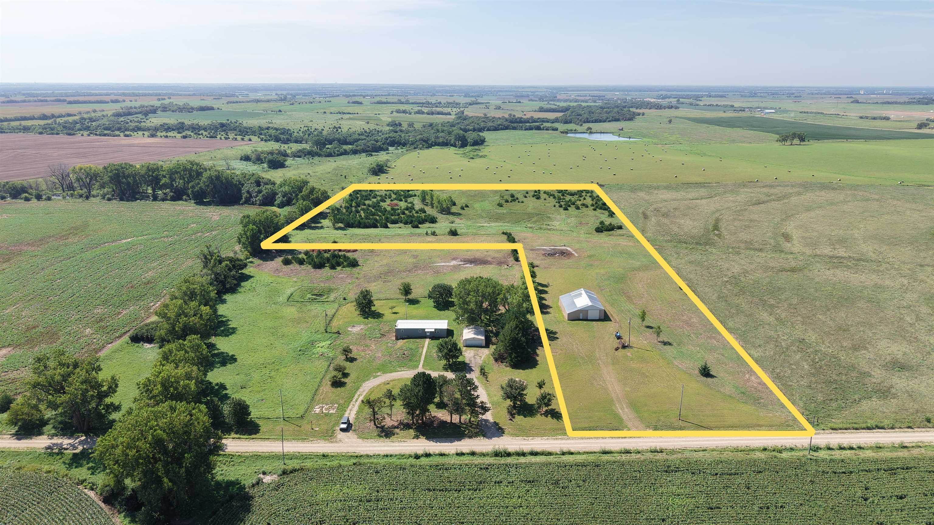 00000 2600 Ave, Abilene, KS 67410
