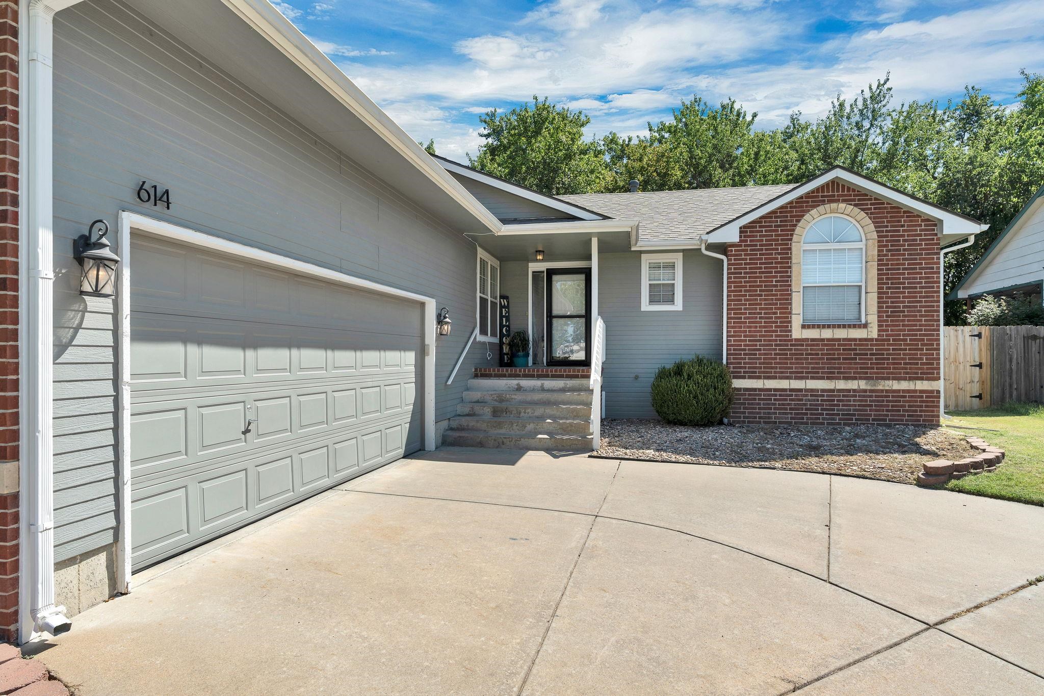 614 Havenwood, Andover, KS 67002