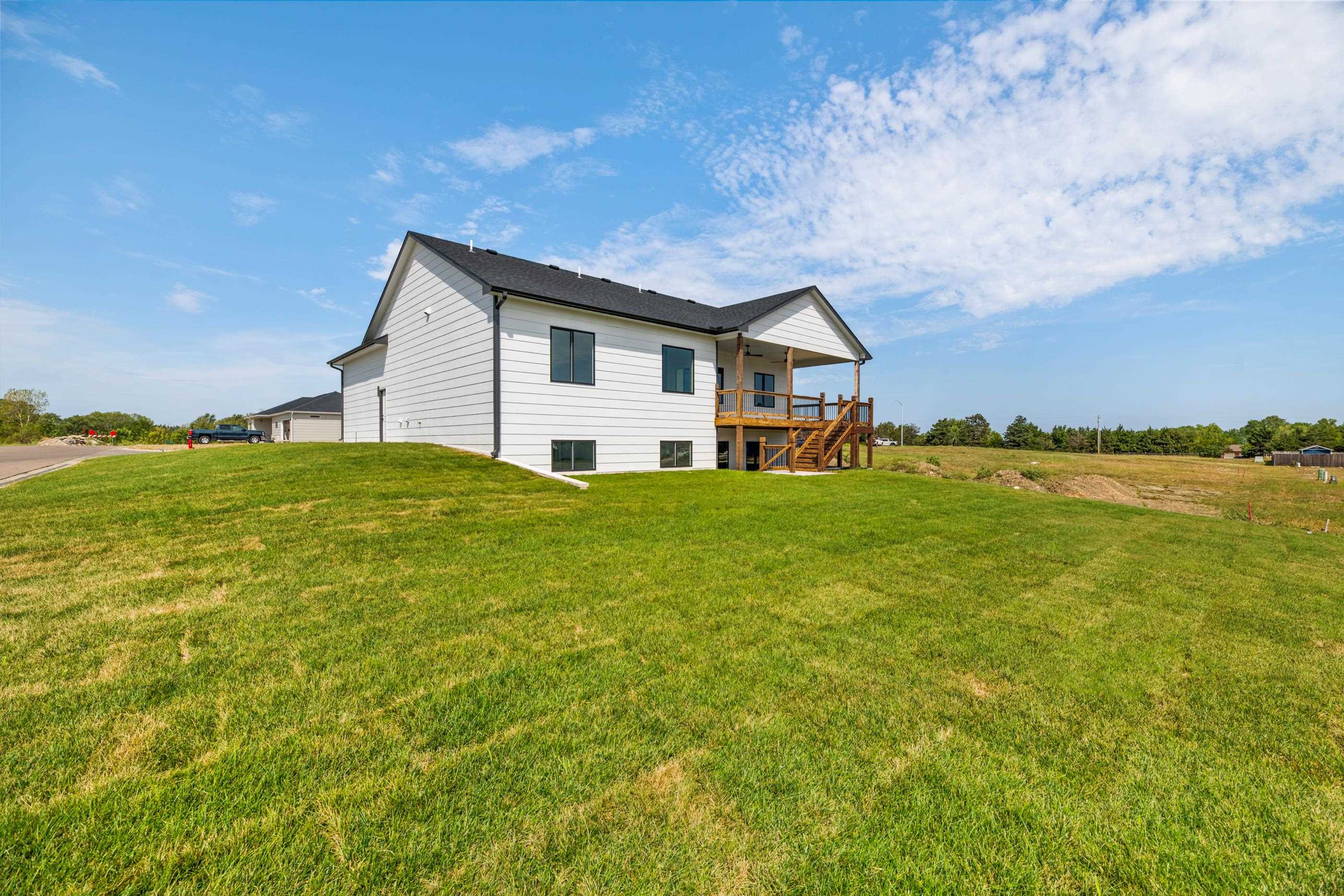 2644 E Ironstone Ct, Park City, KS 67219