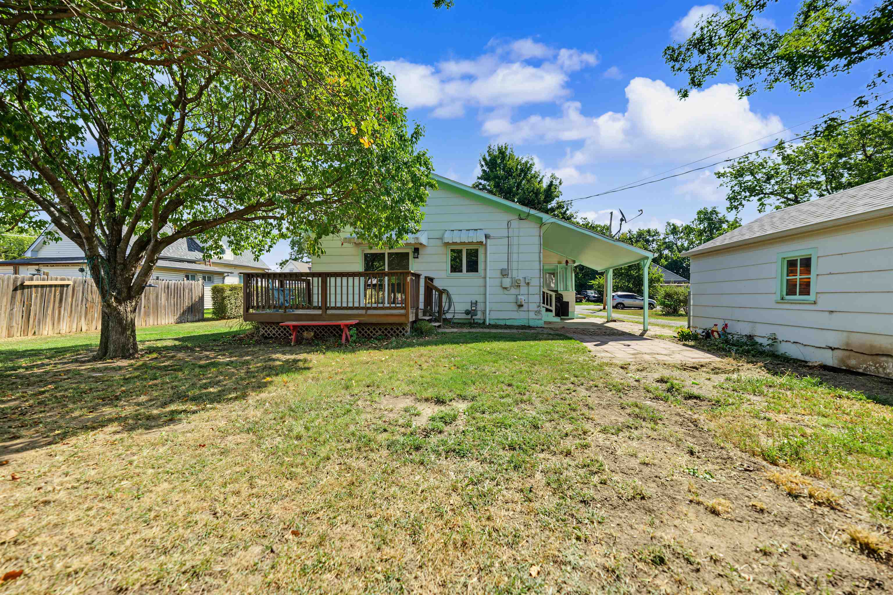 419 N Swedonia St, Marquette, KS 67464