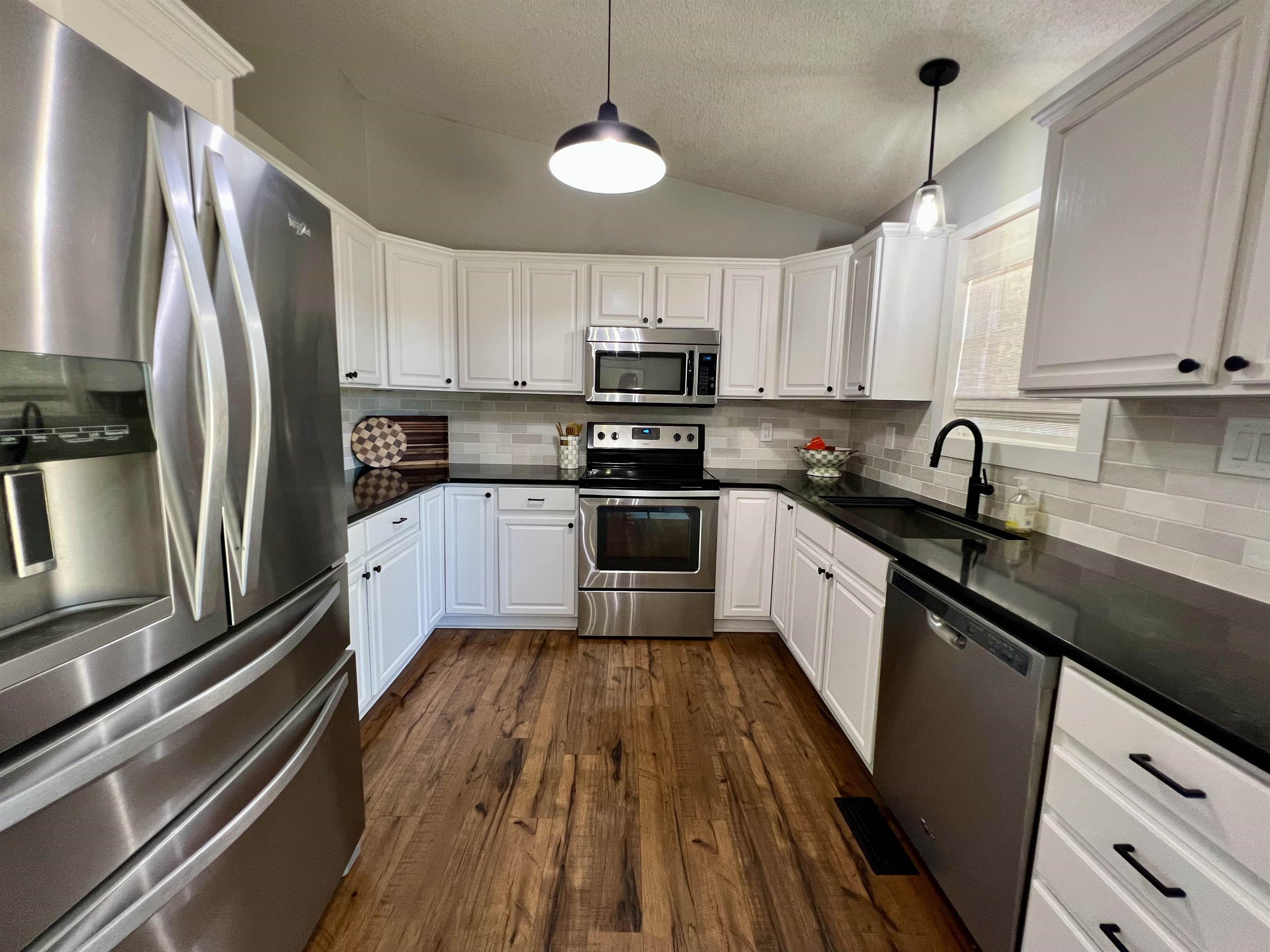 1100 Forrest Glenn, Arkansas City, KS 67005
