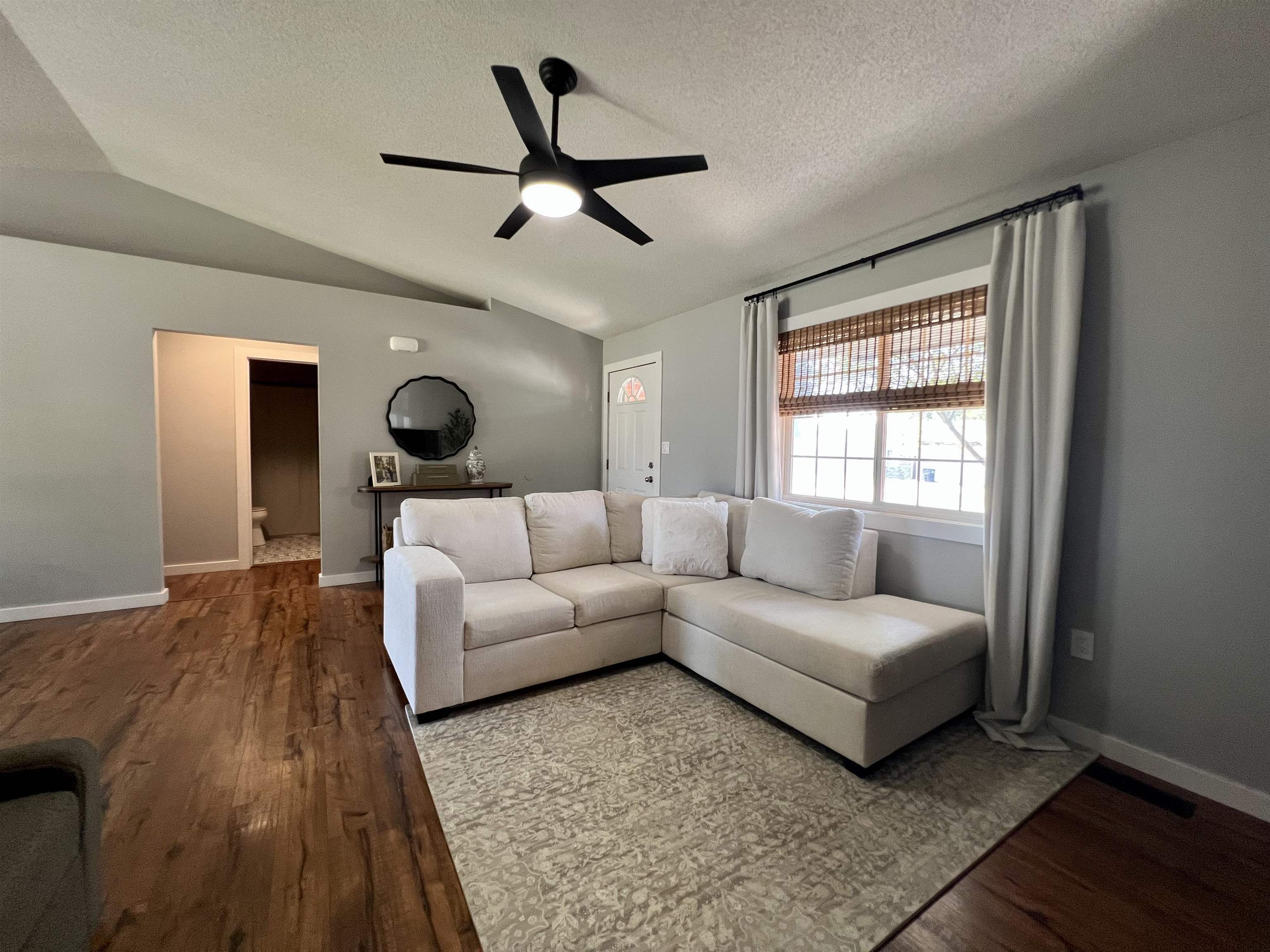 1100 Forrest Glenn, Arkansas City, KS 67005