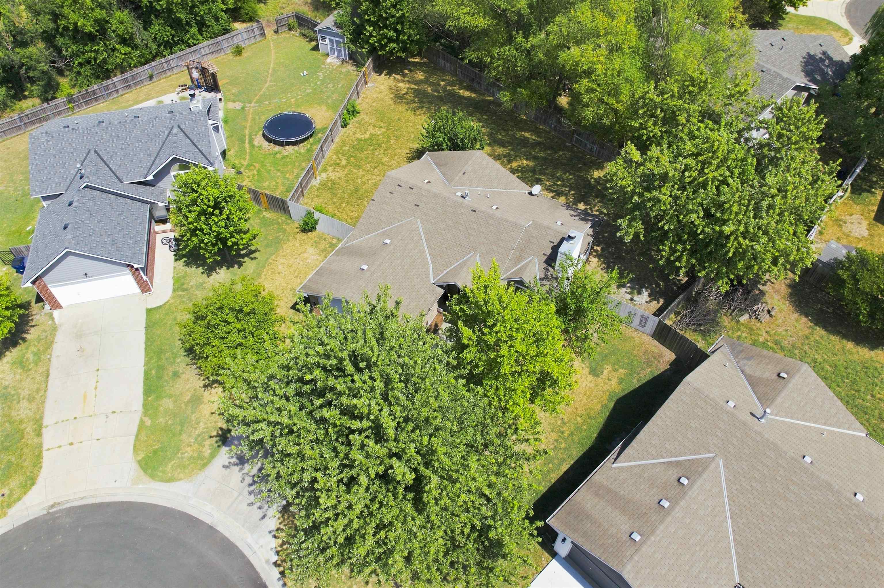 1748 N Basswood Ct, Andover, KS 67002