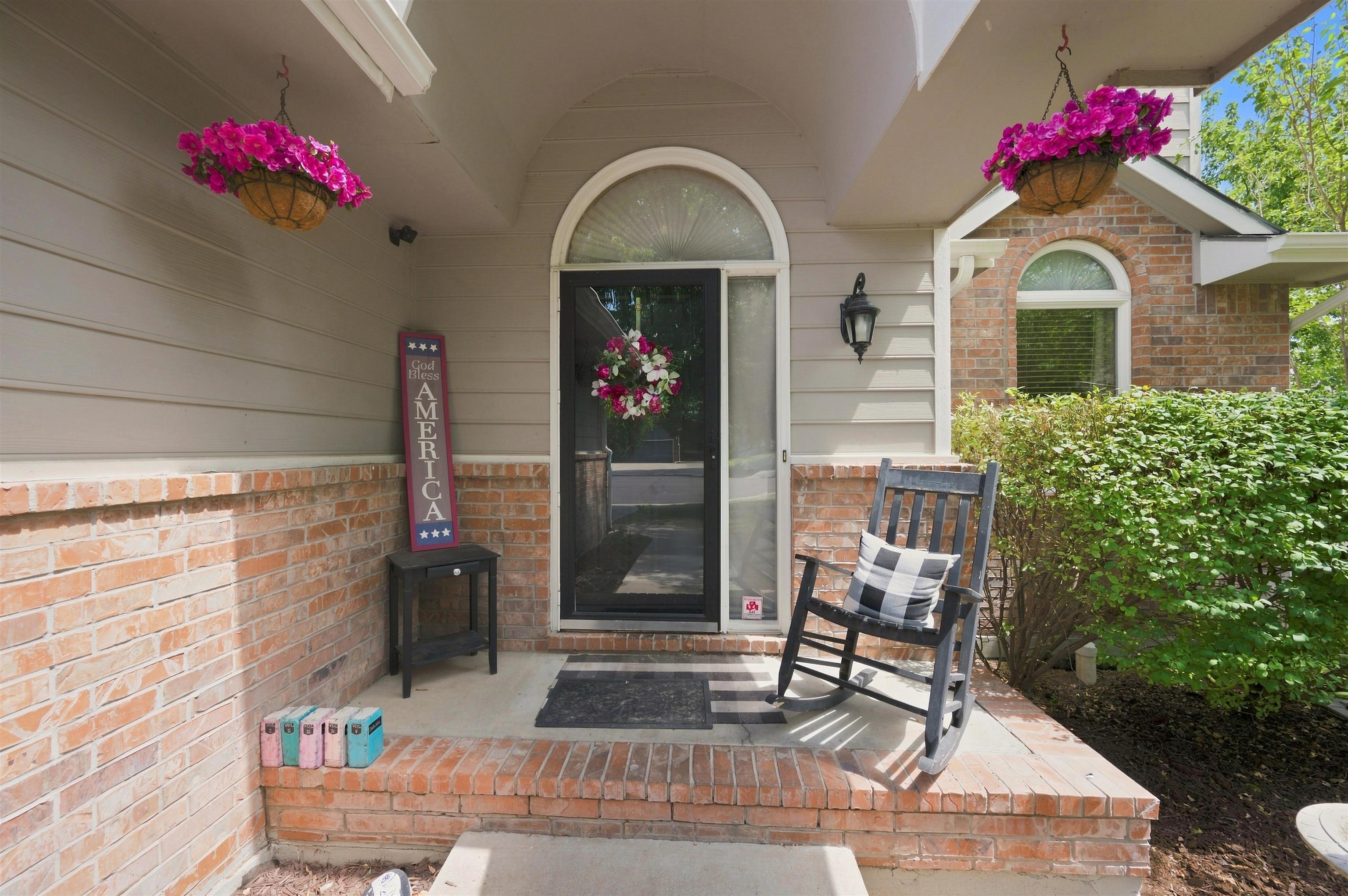 1748 N Basswood Ct, Andover, KS 67002