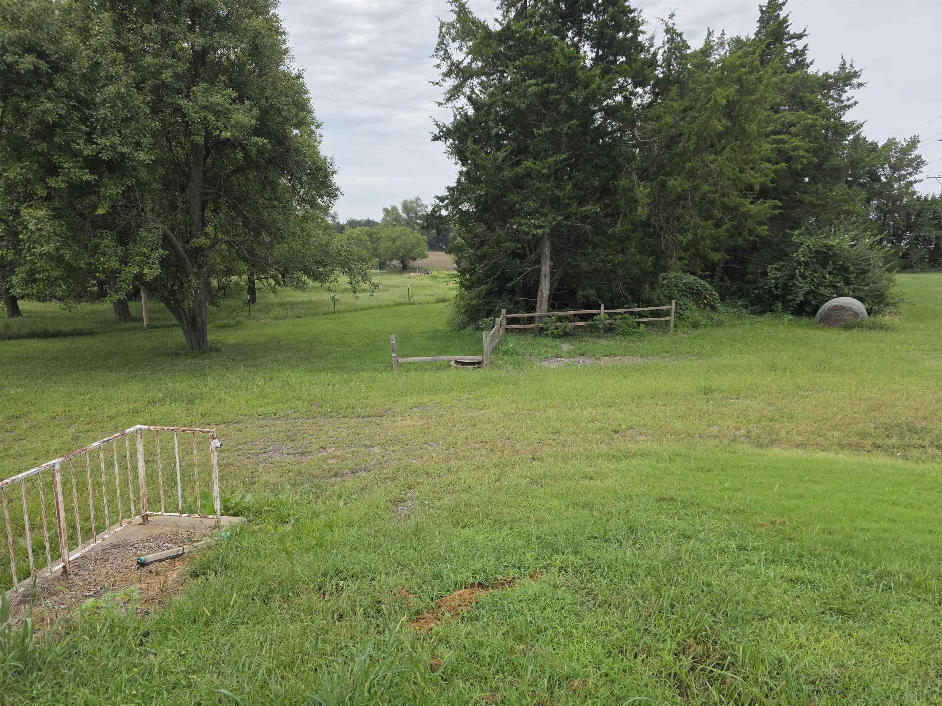 1465 170 Rd, Belleville, KS 66935