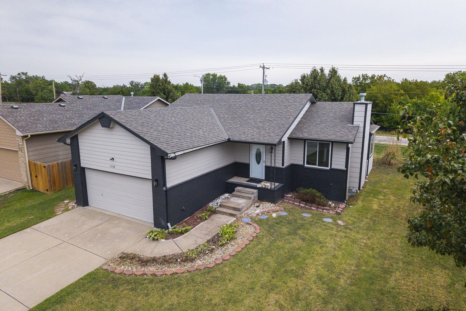 5102 N Blackhawk St, Wichita, KS 67219