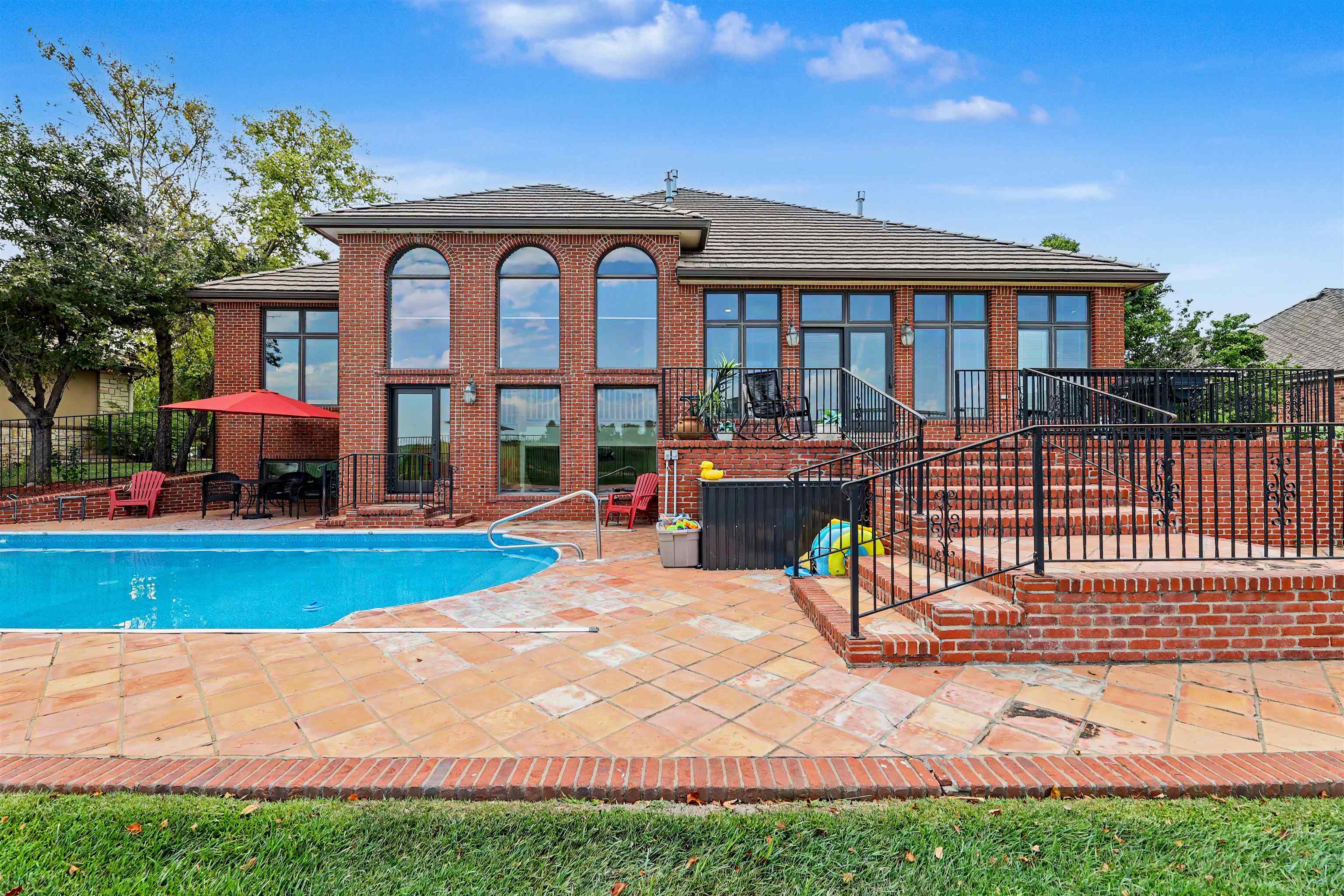 912 Terradyne Cir, Andover, KS 67002