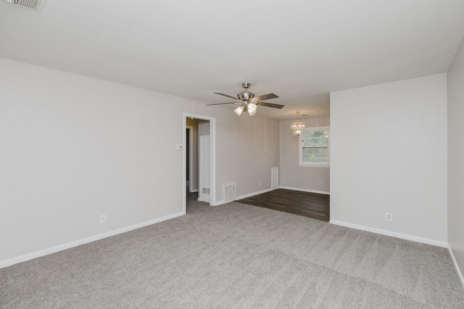 249 N Gow St, Wichita, KS 67203