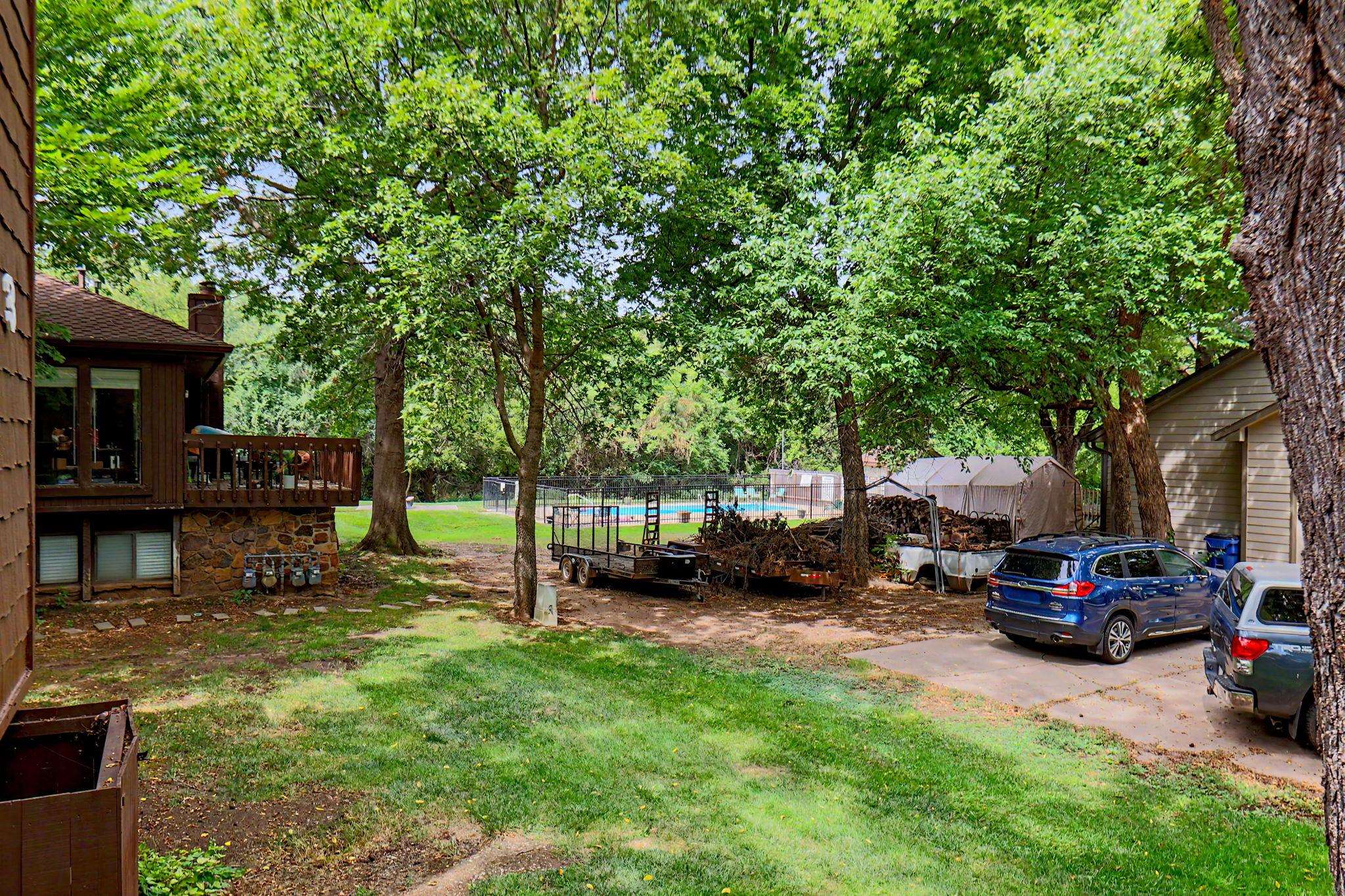 2421 S Yellowstone St #302, Wichita, KS 67215