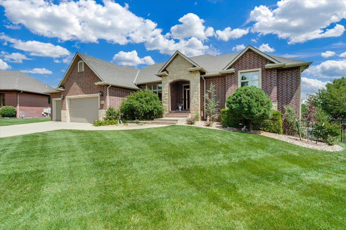 9721 W Westlakes Ct, Wichita, KS 67205-5257