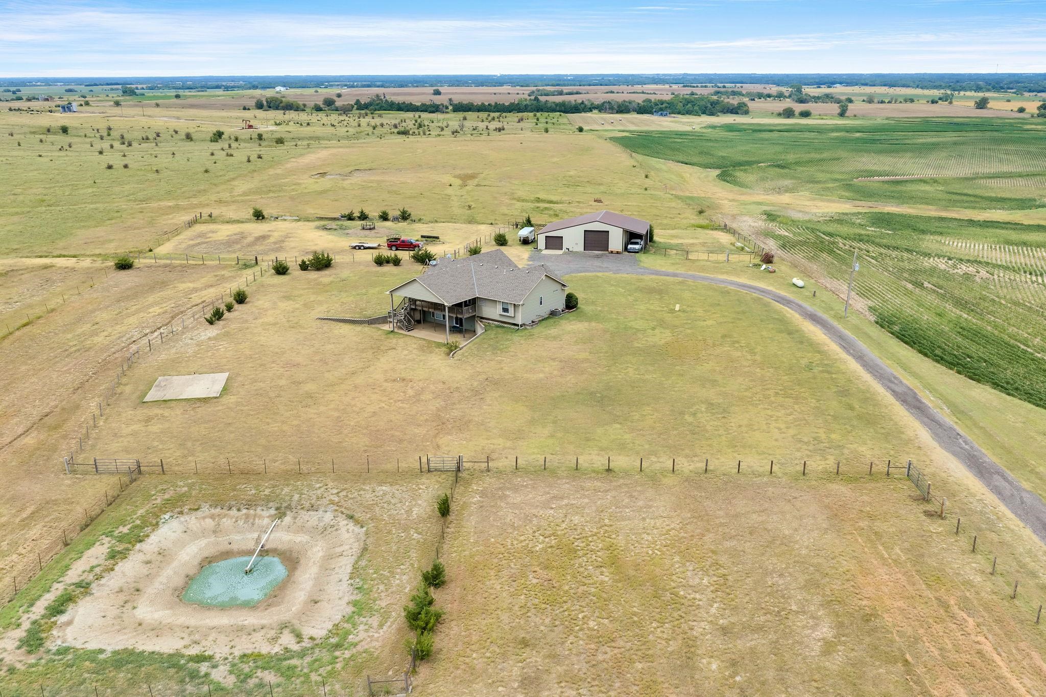 470 W 130th Ave N, Conway Springs, KS 67031