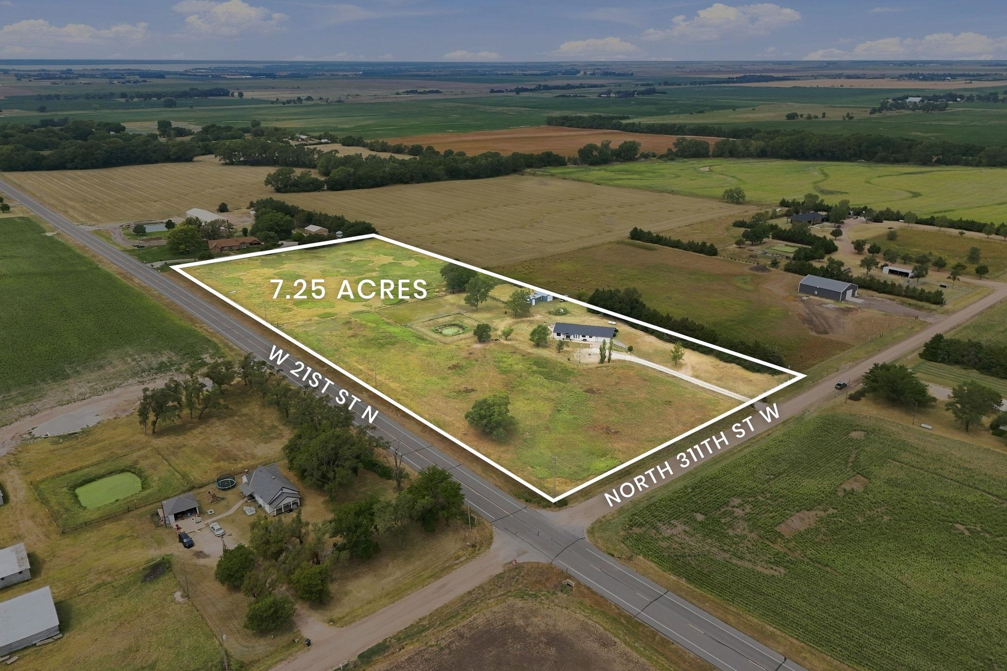 2239 N 311th St W, Garden Plain, KS 67050-9201