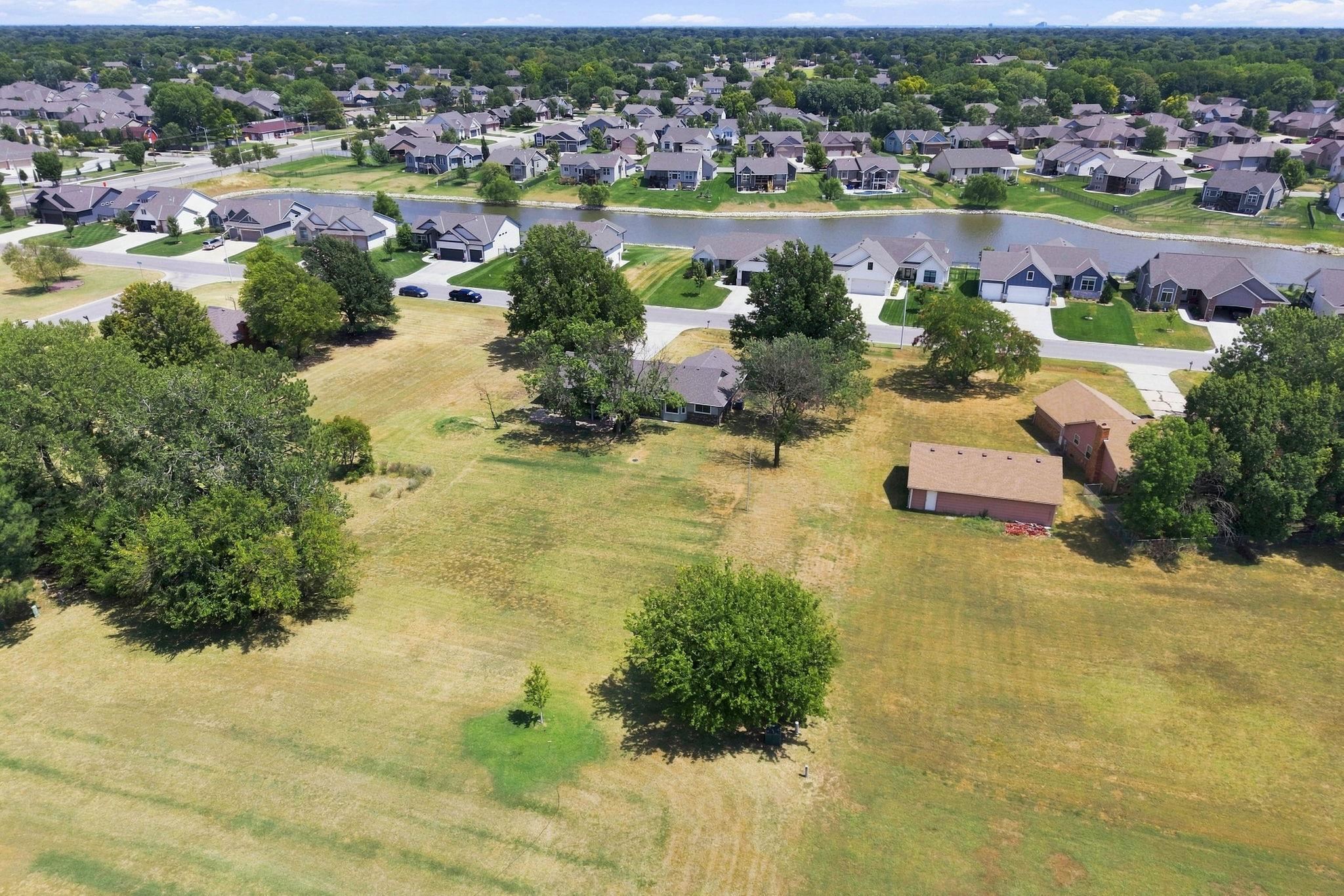 607 N Wheatland, Wichita, KS 67235