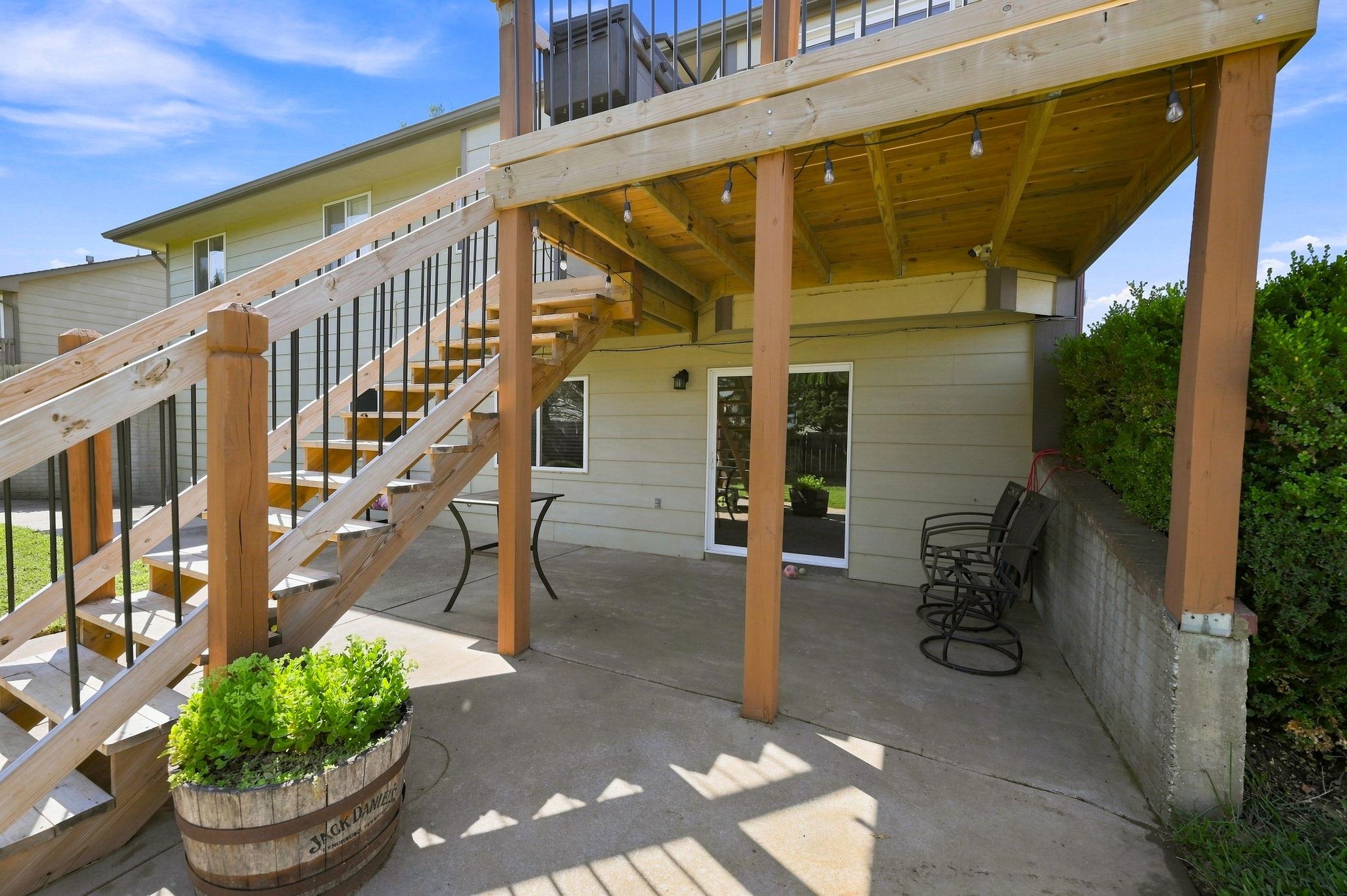 200 E Stone Pa, Derby, KS 67037