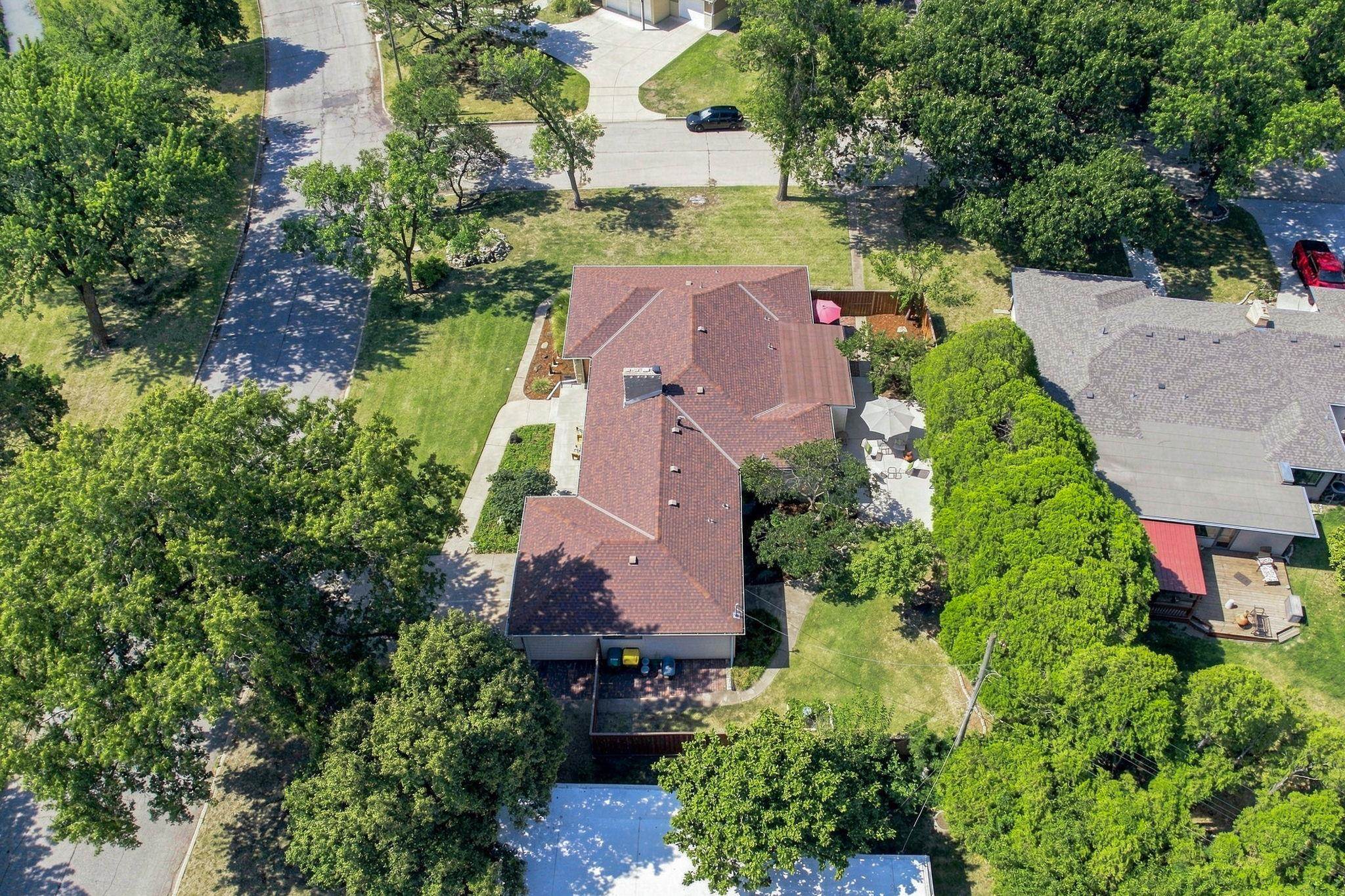 401 N Brookside, Wichita, KS 67208