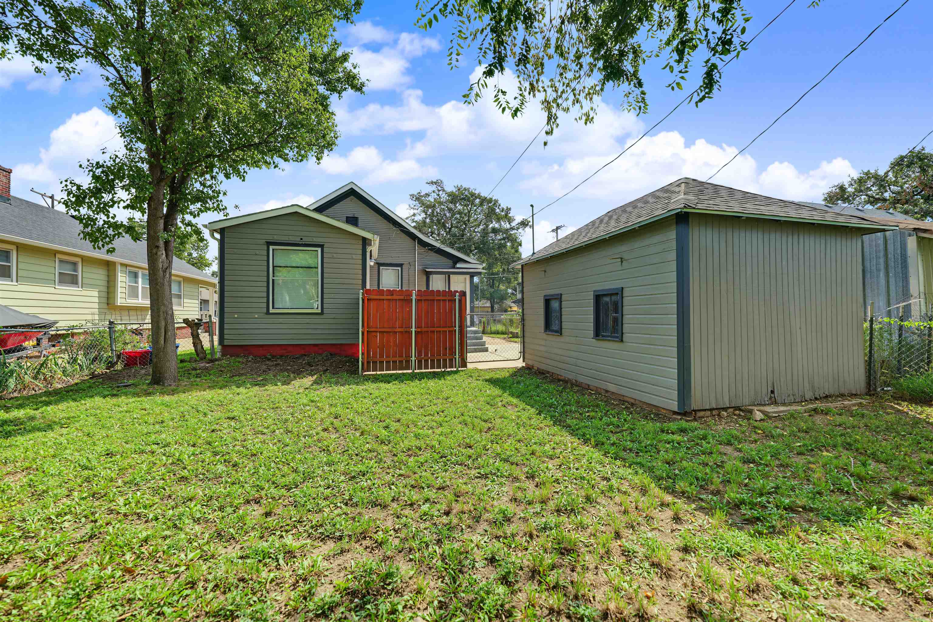 442 Putnam Ave, Salina, KS 67401