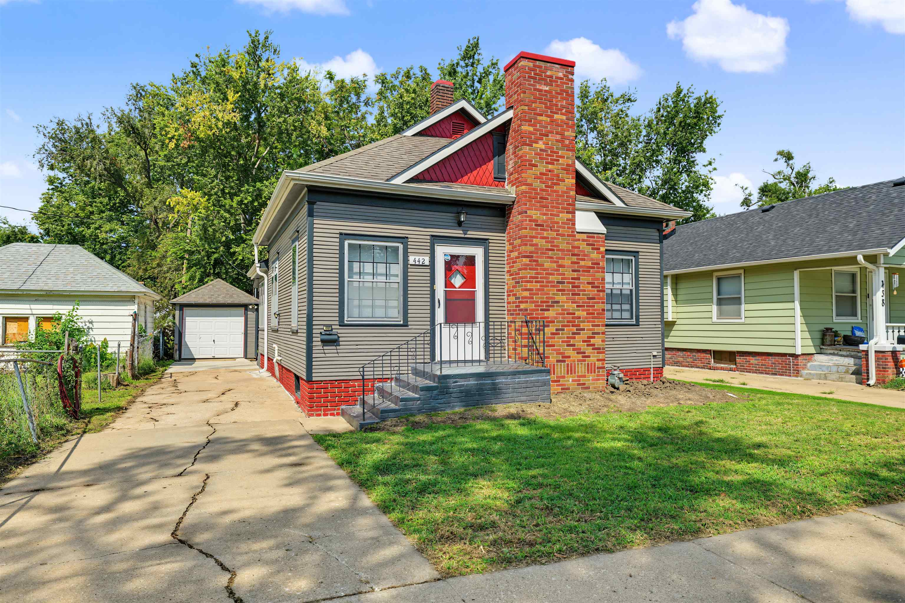 442 Putnam Ave, Salina, KS 67401