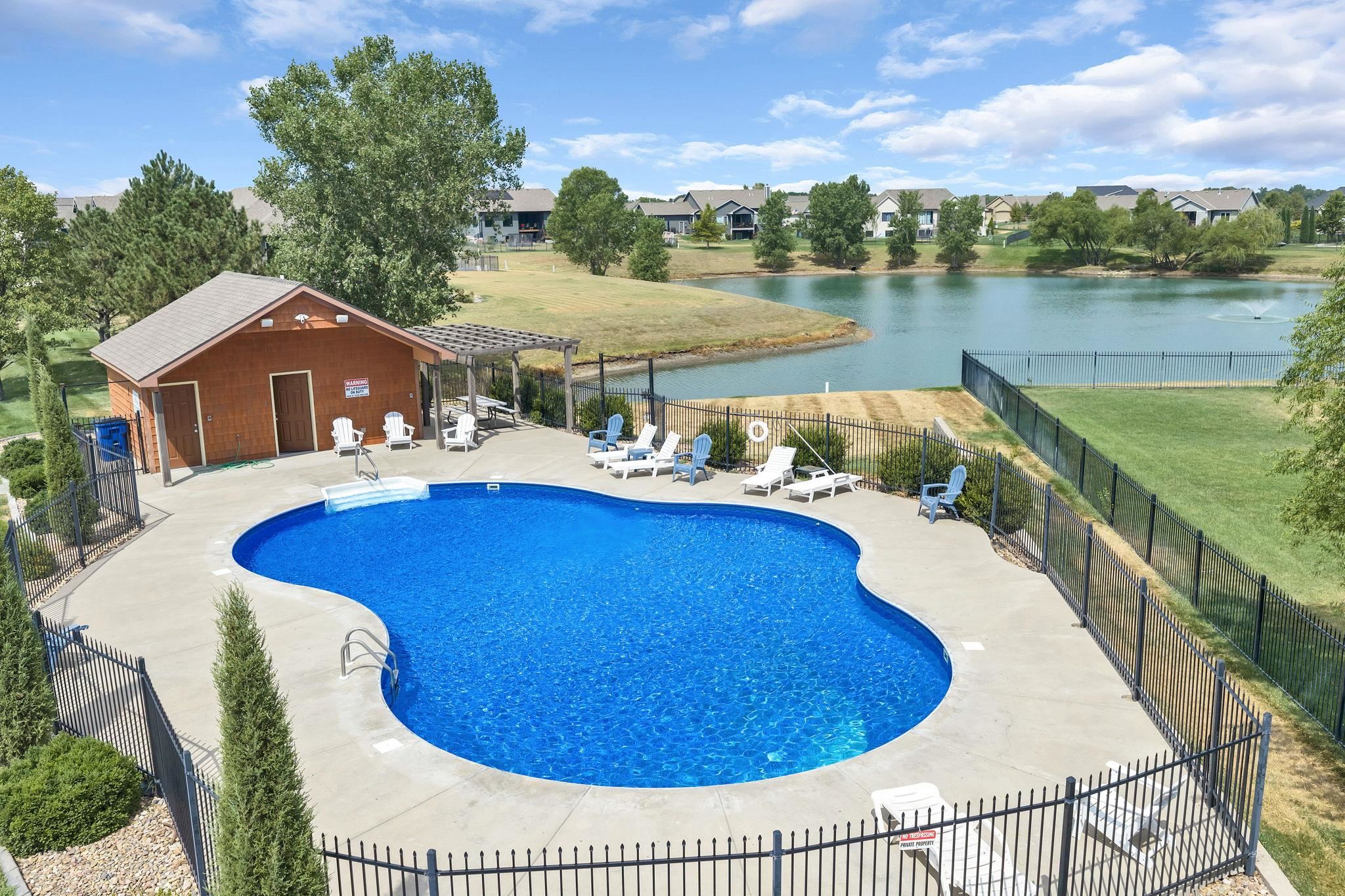 1717 E Elk Ridge Ave, Goddard, KS 67052