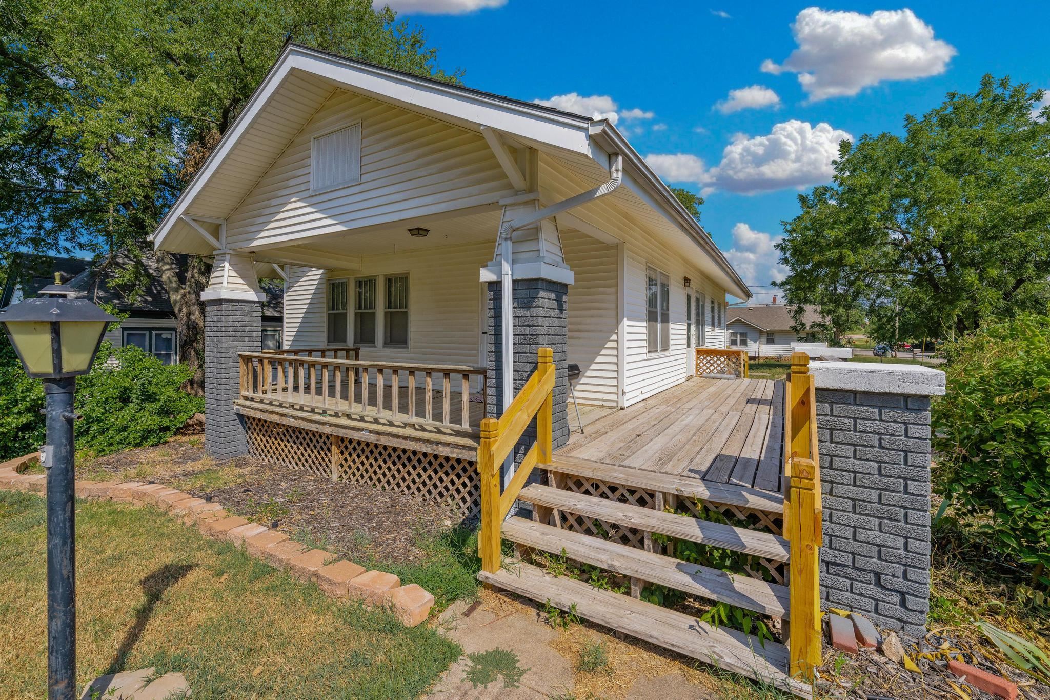 501 W Lincoln Ave, Wellington, KS 67152