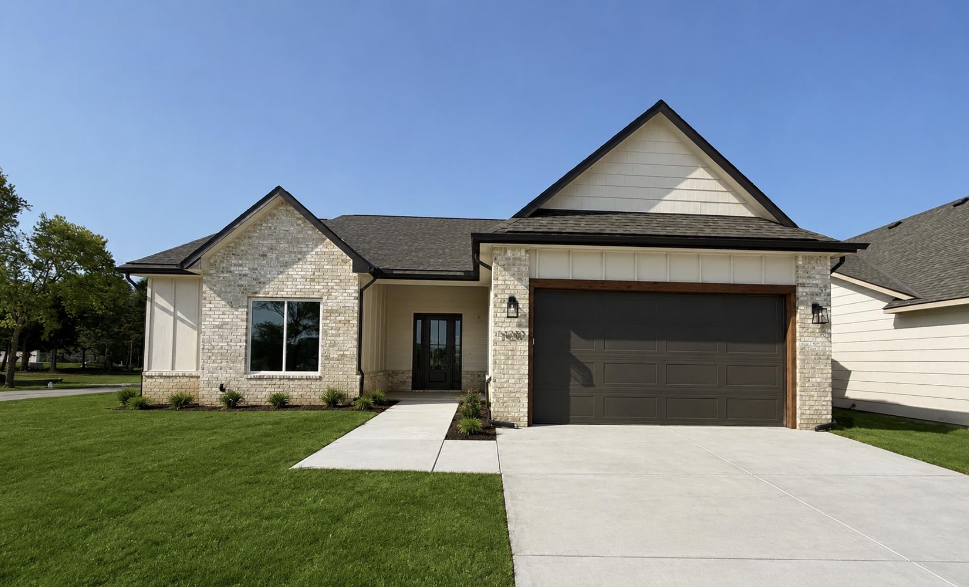 14280 Oakwood, Wichita, KS 67230